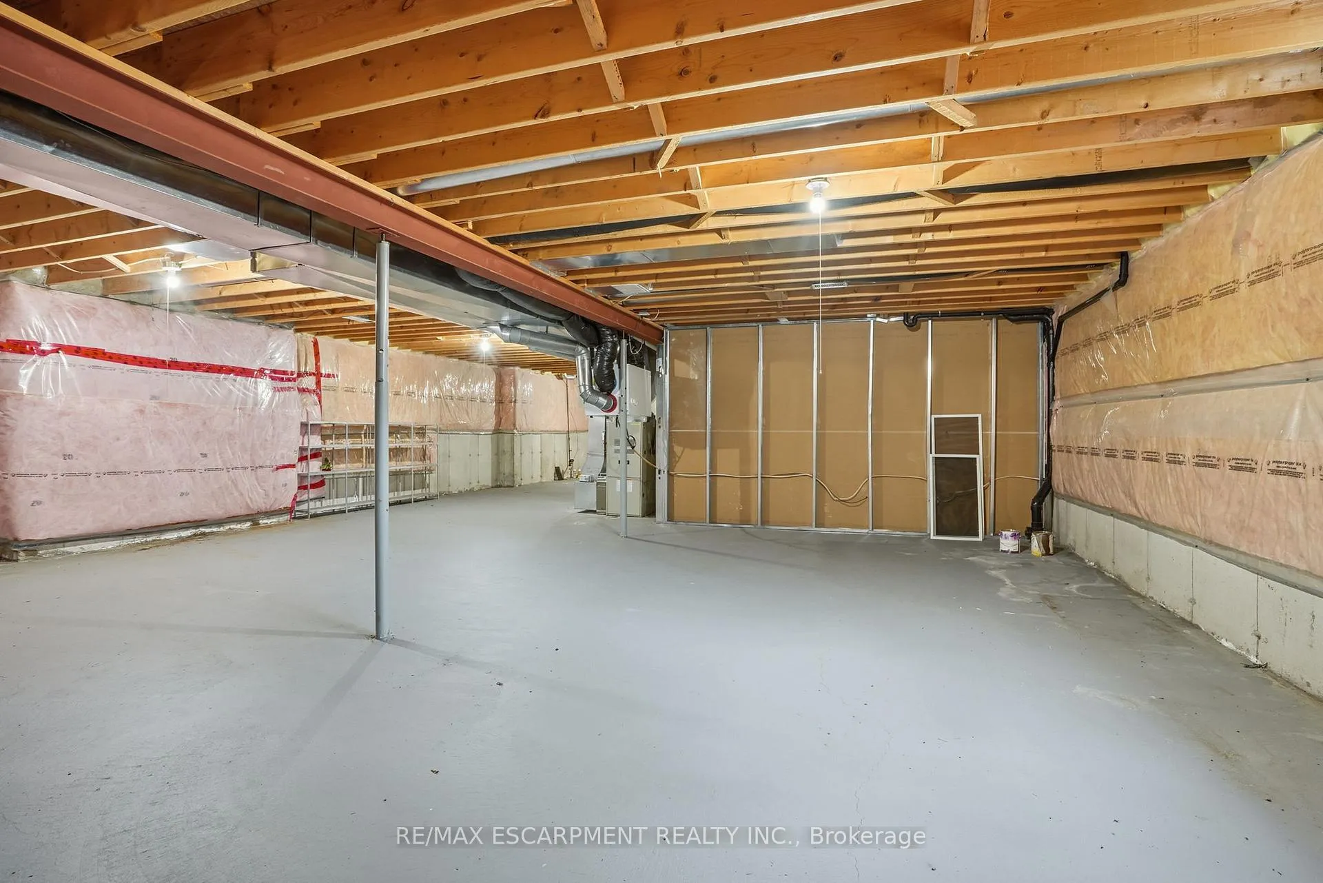Photo 38 of 65 Jerseyville Road E, Hamilton, Ancaster — HOMEH