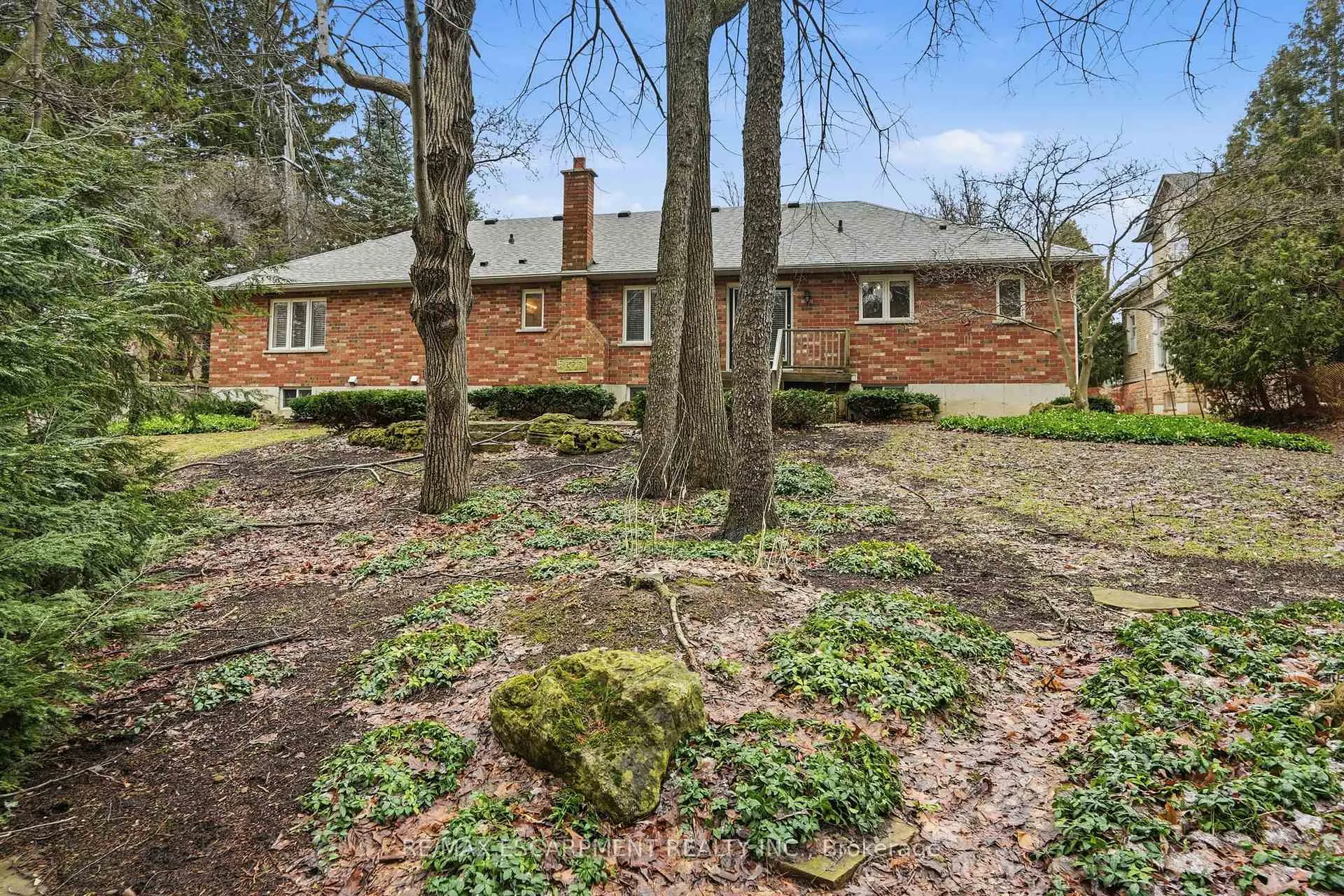 Photo 43 of 65 Jerseyville Road E, Hamilton, Ancaster — HOMEH