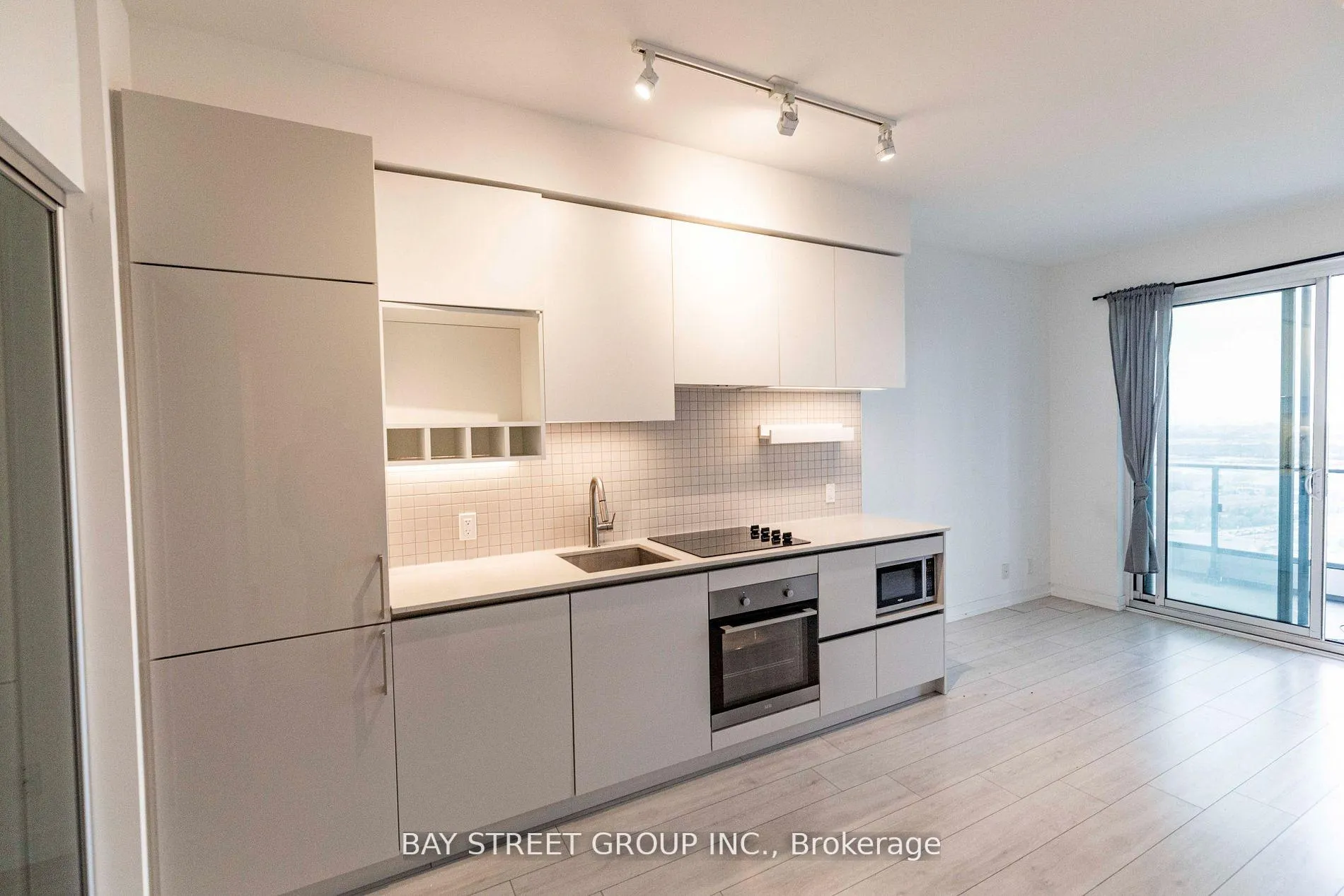 Front of Unit 2607, 950 Portage Pkwy