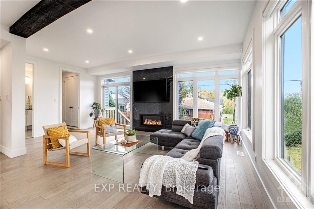 Photo 7 of 43 Rossland Avenue, Ottawa, Meadowlands/St. Claire Gardens — HOMEH