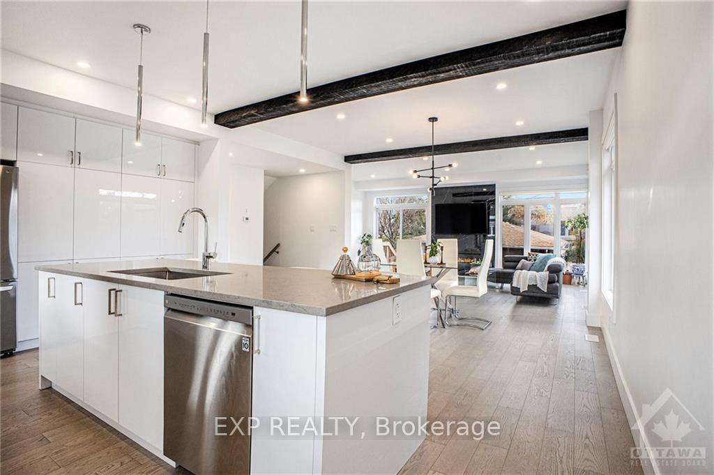 Photo 10 of 43 Rossland Avenue, Ottawa, Meadowlands/St. Claire Gardens — HOMEH