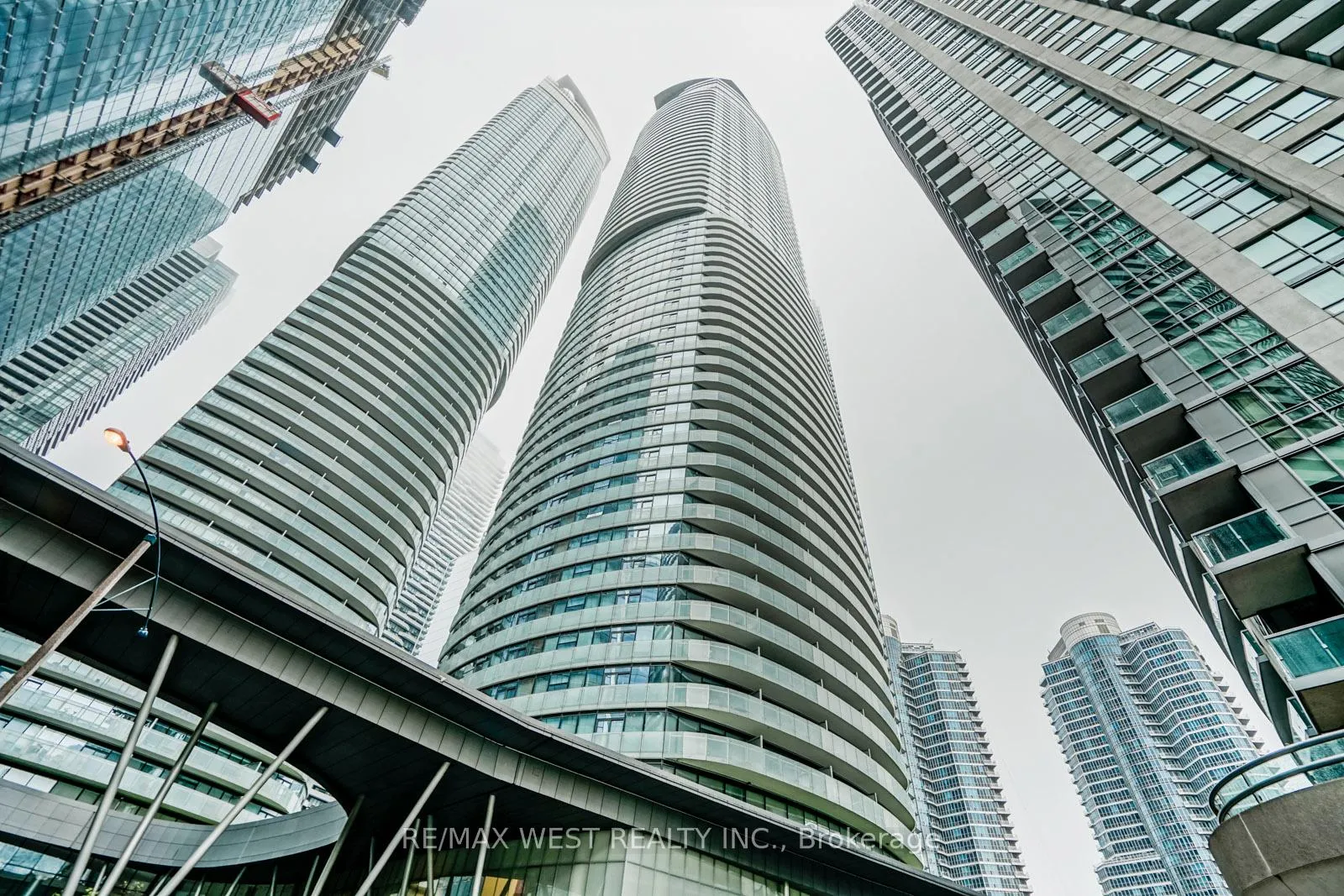 Photo 1 of Unit 1305, 12 York Street, Toronto, Waterfront Communities — HOMEH