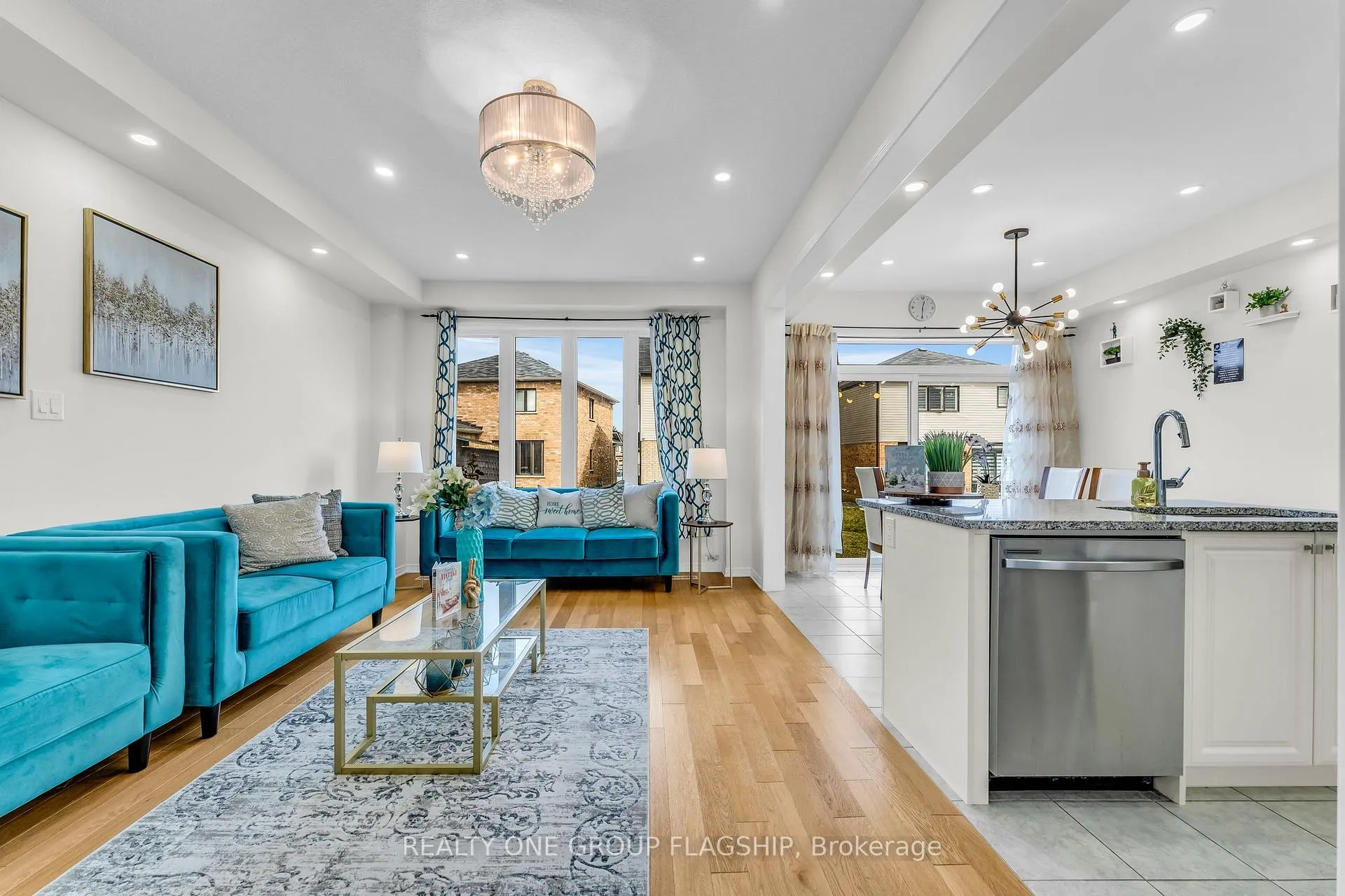 Photo 8 of 312 Bedrock Drive, Hamilton, Stoney Creek Mountain — HOMEH
