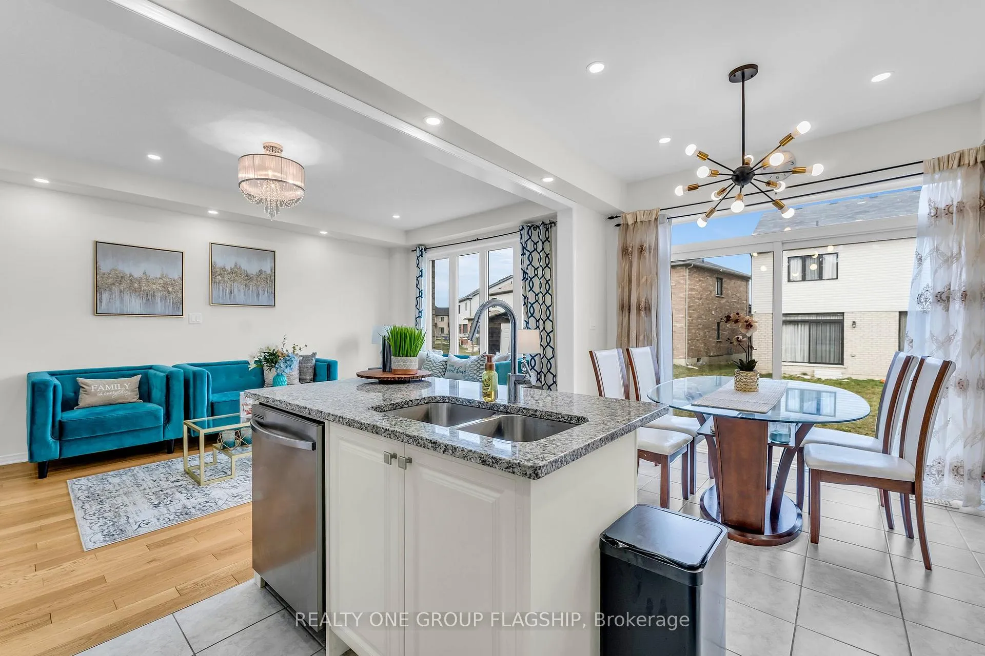 Photo 12 of 312 Bedrock Drive, Hamilton, Stoney Creek Mountain — HOMEH