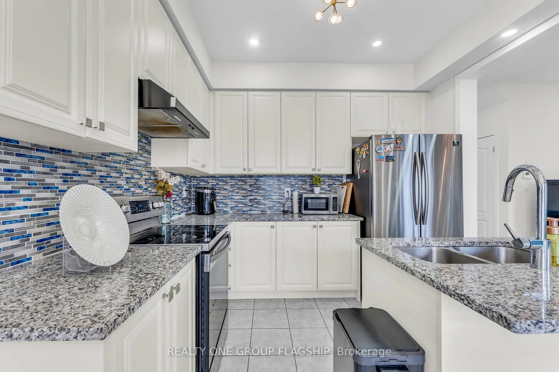 Photo 14 of 312 Bedrock Drive, Hamilton, Stoney Creek Mountain — HOMEH