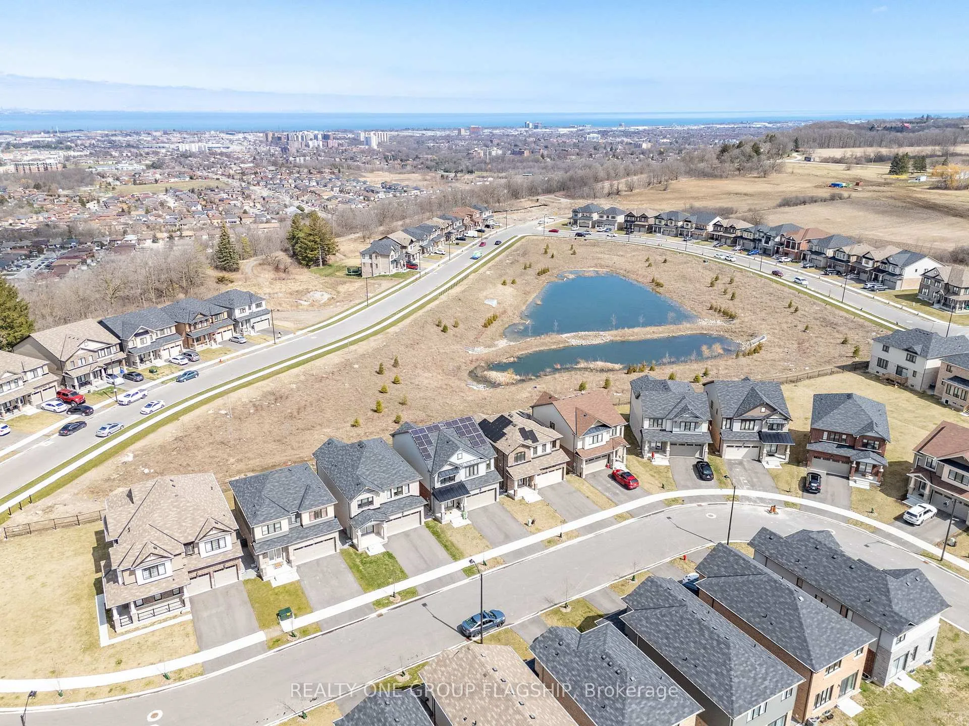 Photo 39 of 312 Bedrock Drive, Hamilton, Stoney Creek Mountain — HOMEH