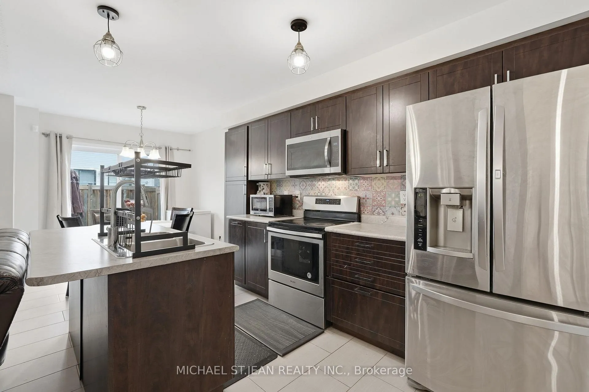 Photo 9 of 45 Kelso Drive, Haldimand — HOMEH