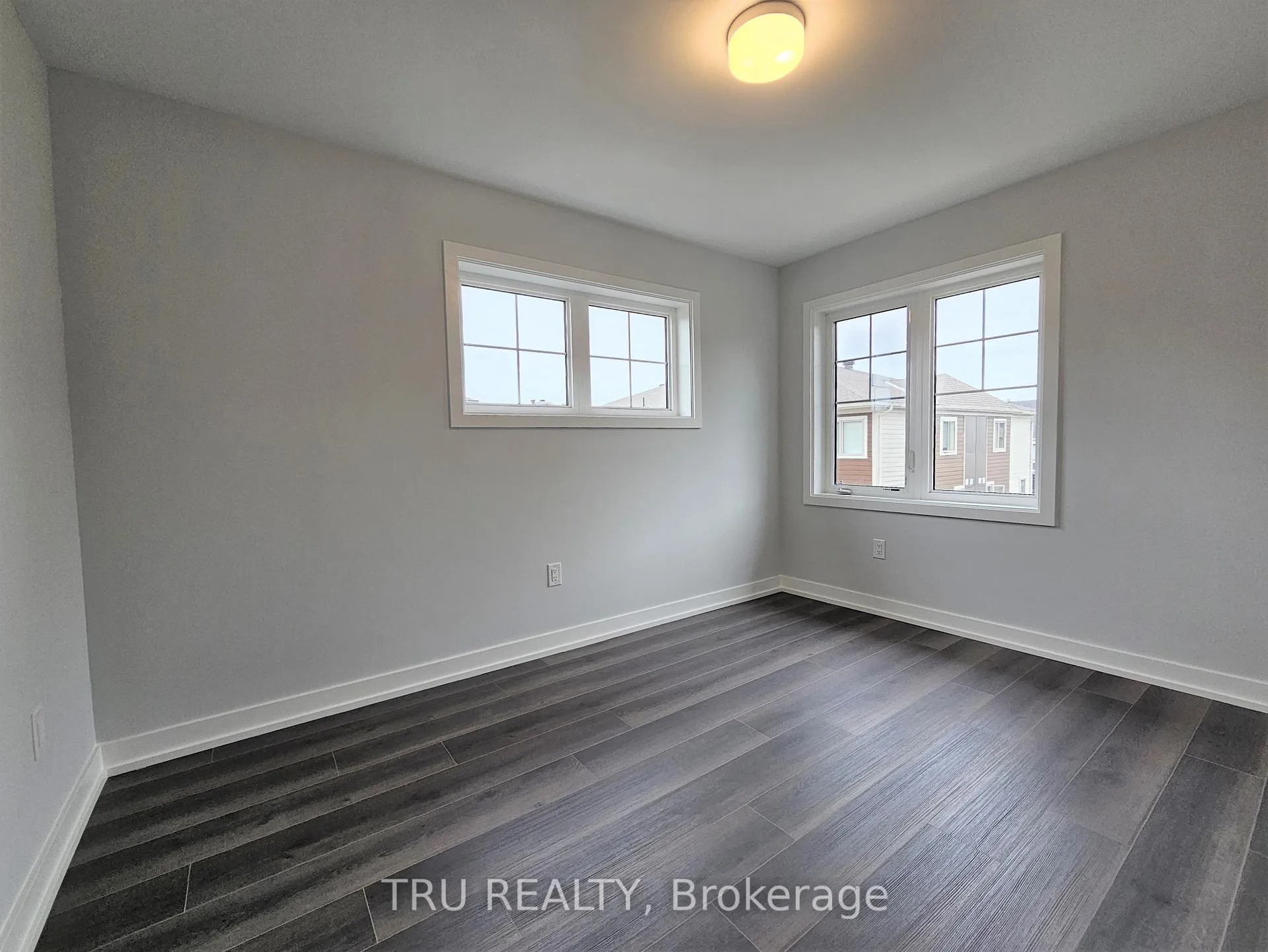 Photo 16 of 200 Anyolite Private, Ottawa, Barrhaven - Heritage Park — HOMEH