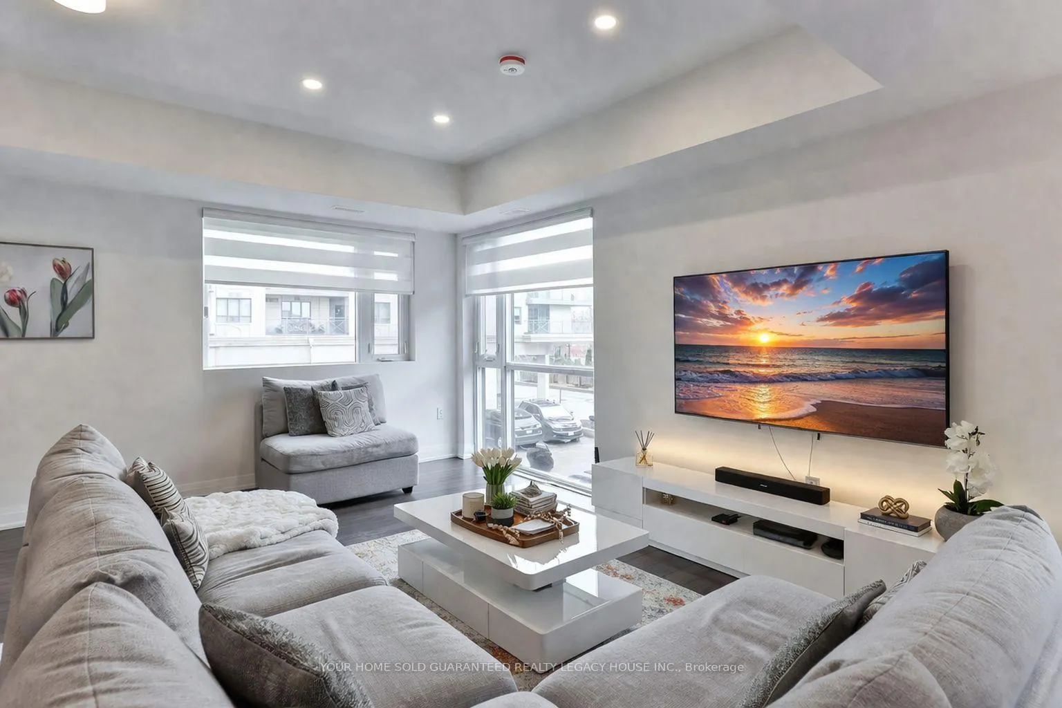 Photo 10 of Unit 803, 5279 Highway 7 Road, Vaughan, Vaughan Grove — HOMEH