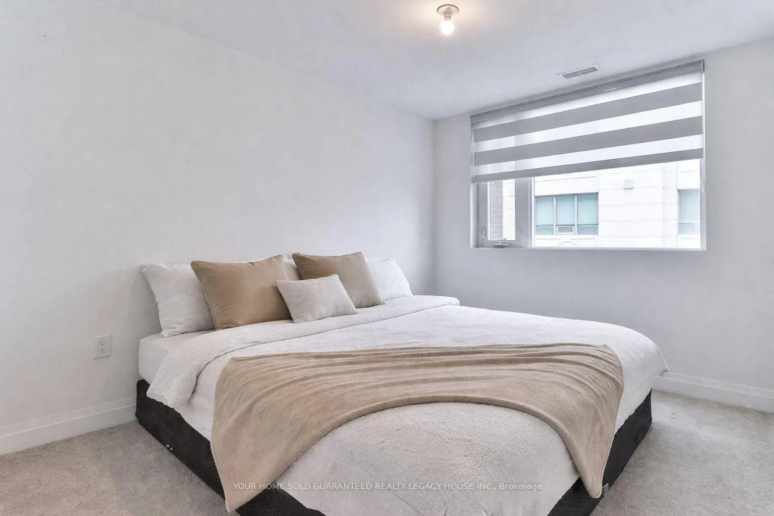 Photo 16 of Unit 803, 5279 Highway 7 Road, Vaughan, Vaughan Grove — HOMEH