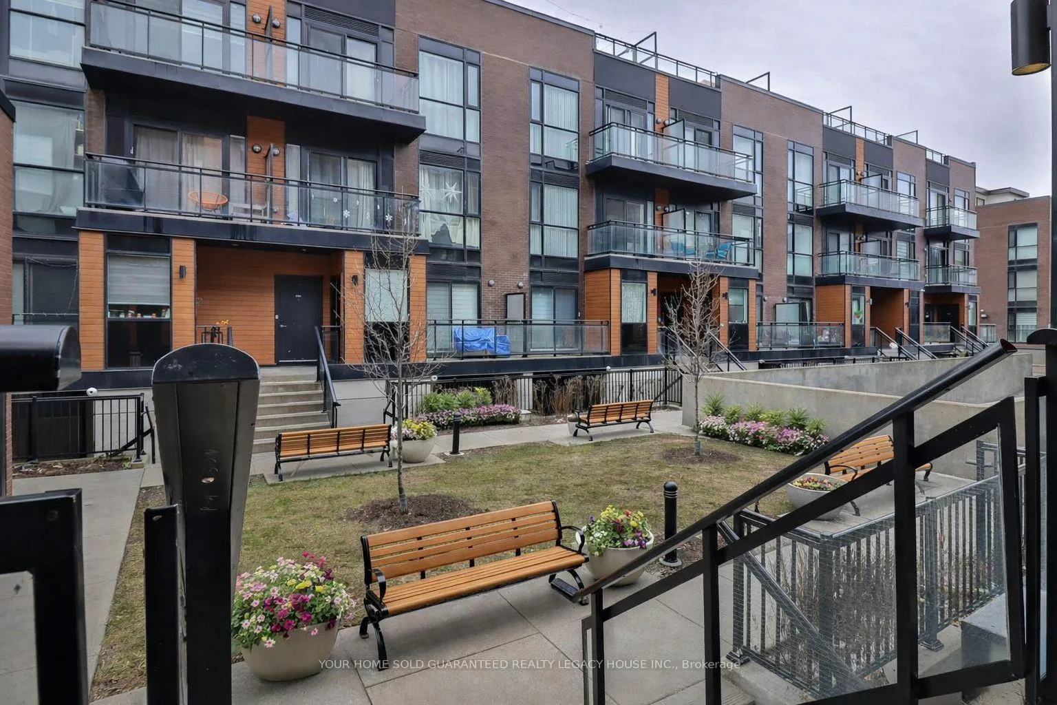 Photo 29 of Unit 803, 5279 Highway 7 Road, Vaughan, Vaughan Grove — HOMEH