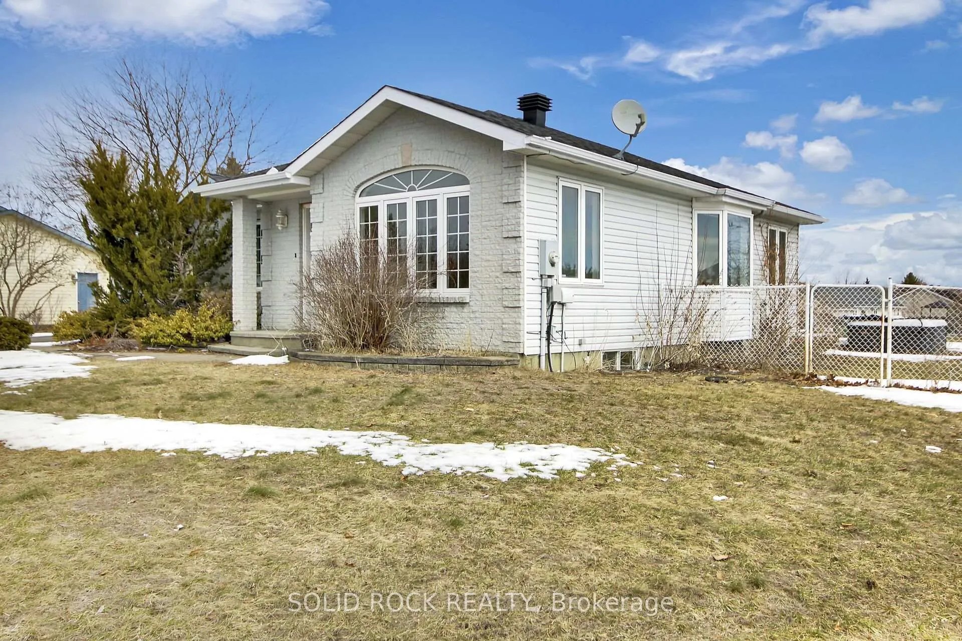 Photo 2 of 1259 Remington Way, Ottawa, Greely — HOMEH