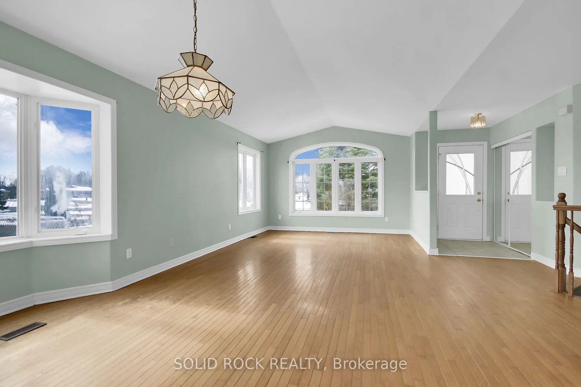 Photo 7 of 1259 Remington Way, Ottawa, Greely — HOMEH