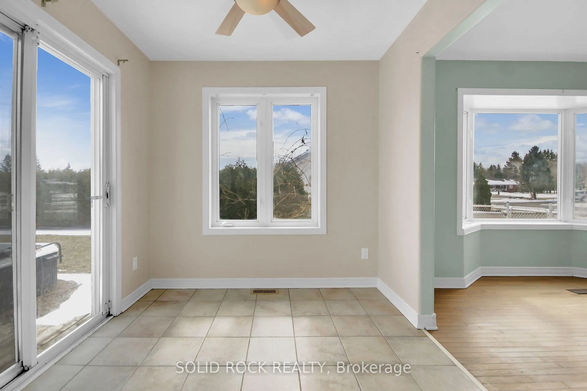 Photo 15 of 1259 Remington Way, Ottawa, Greely — HOMEH