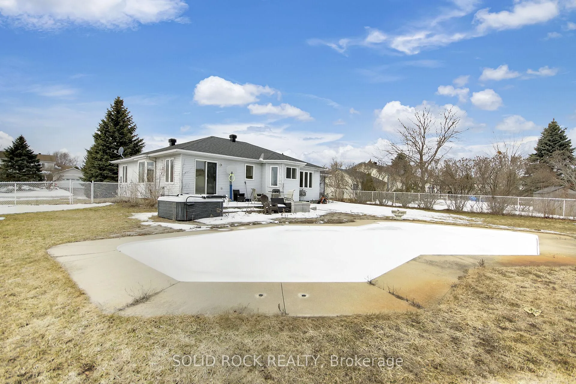Photo 33 of 1259 Remington Way, Ottawa, Greely — HOMEH