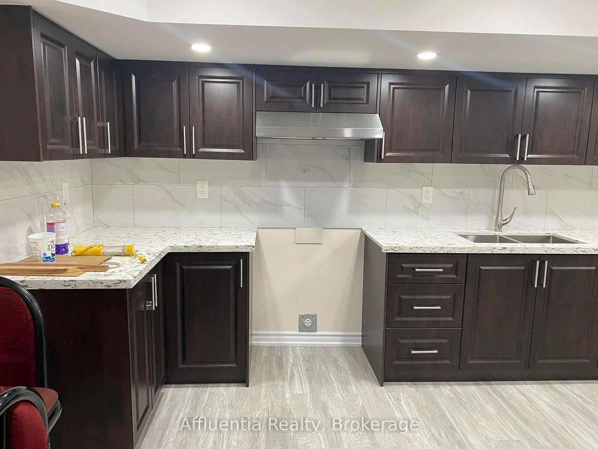 Photo 5 of 159 Warnford Circle, Ajax, Northeast Ajax — HOMEH
