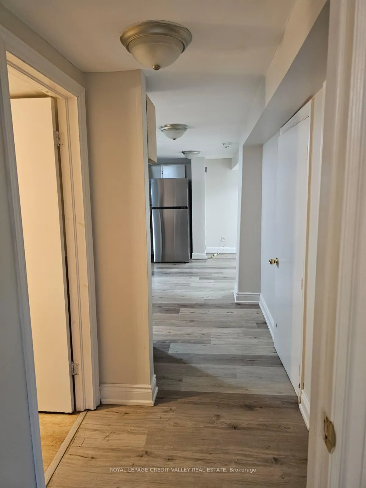 Photo 8 of Unit lower level, 672 Jane Street, Toronto, Rockcliffe-Smythe — HOMEH