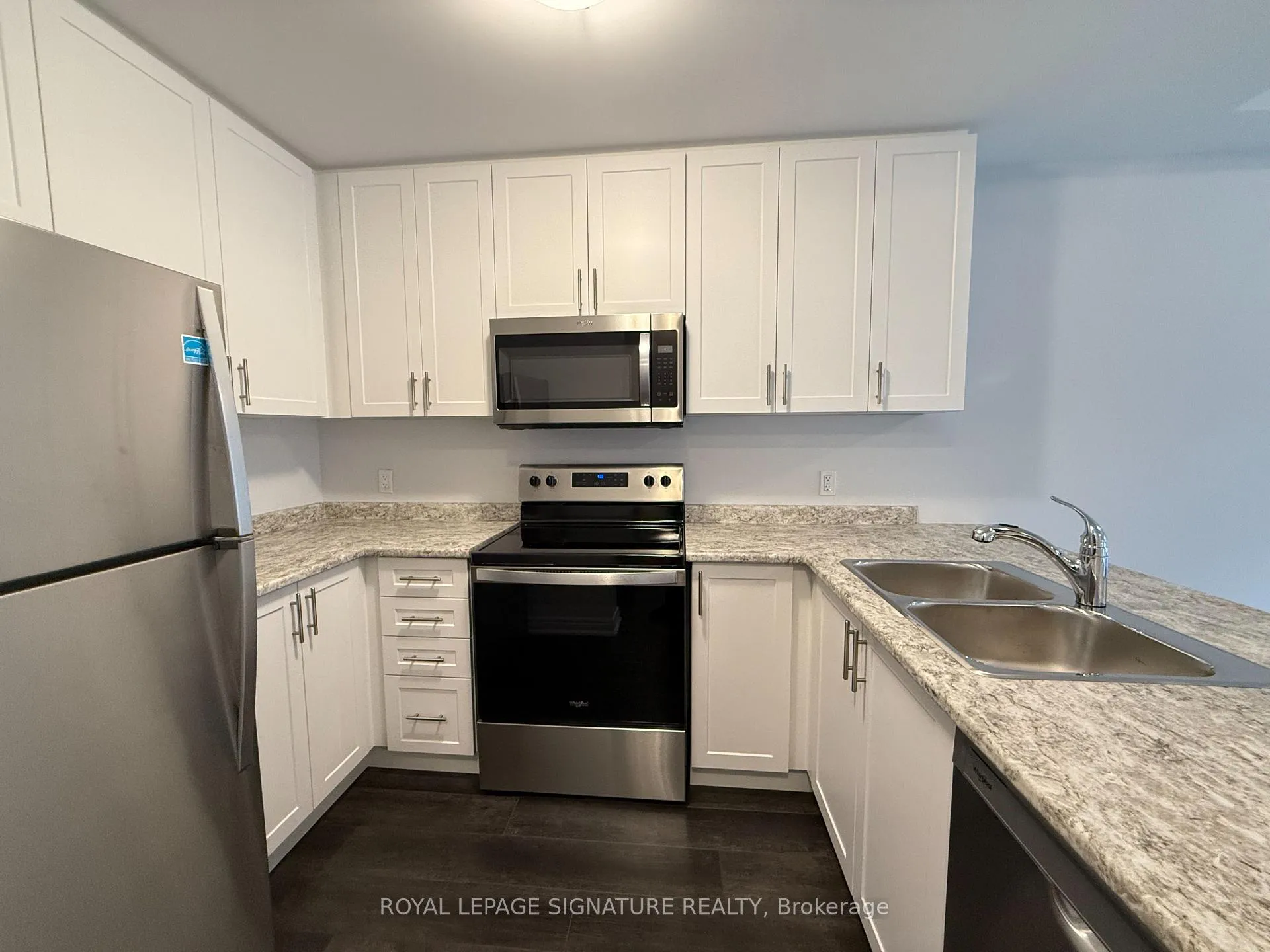 Photo 6 of Unit 35, 19 Picardy Drive, Hamilton, Stoney Creek Mountain — HOMEH