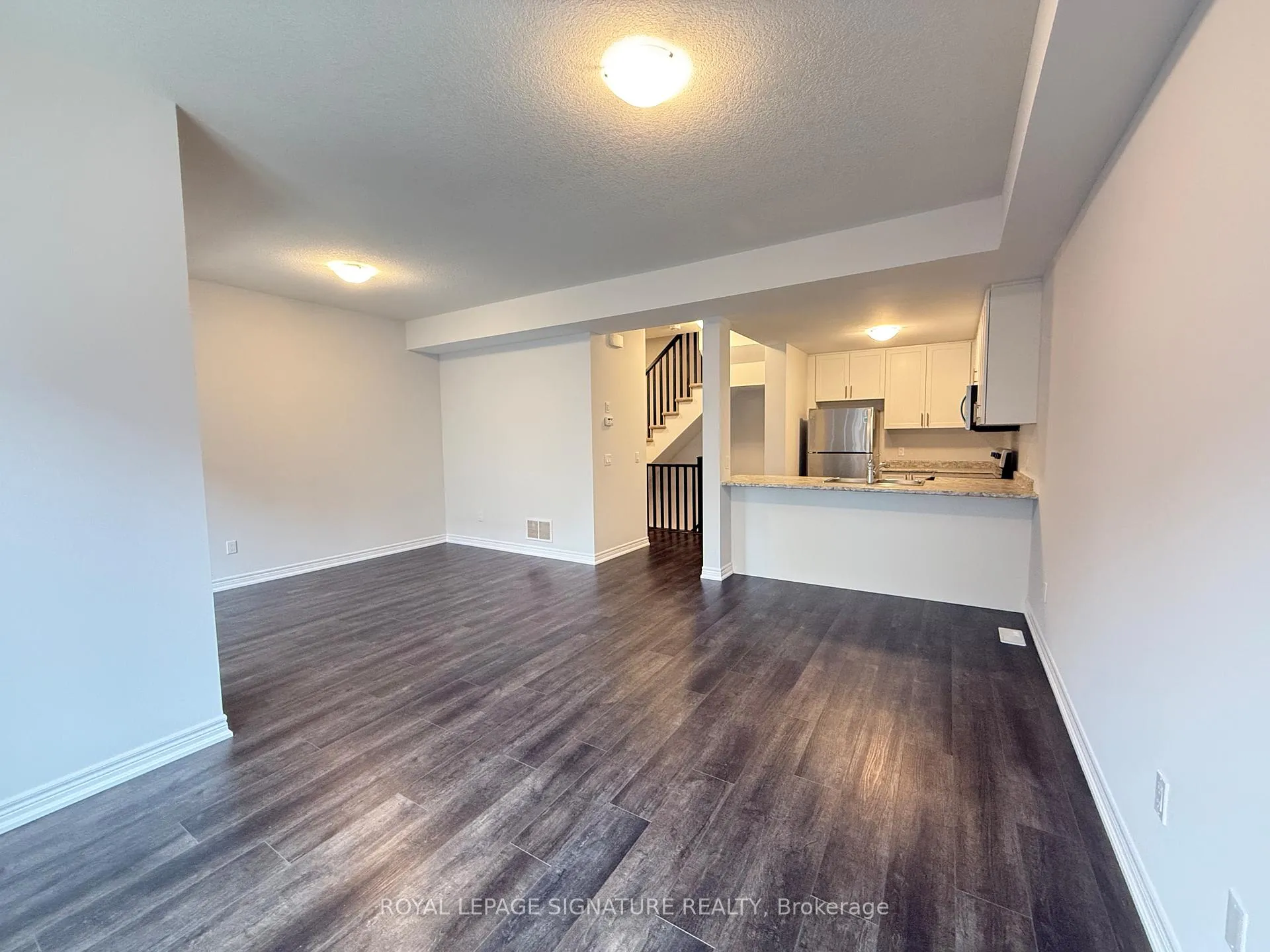 Photo 13 of Unit 35, 19 Picardy Drive, Hamilton, Stoney Creek Mountain — HOMEH