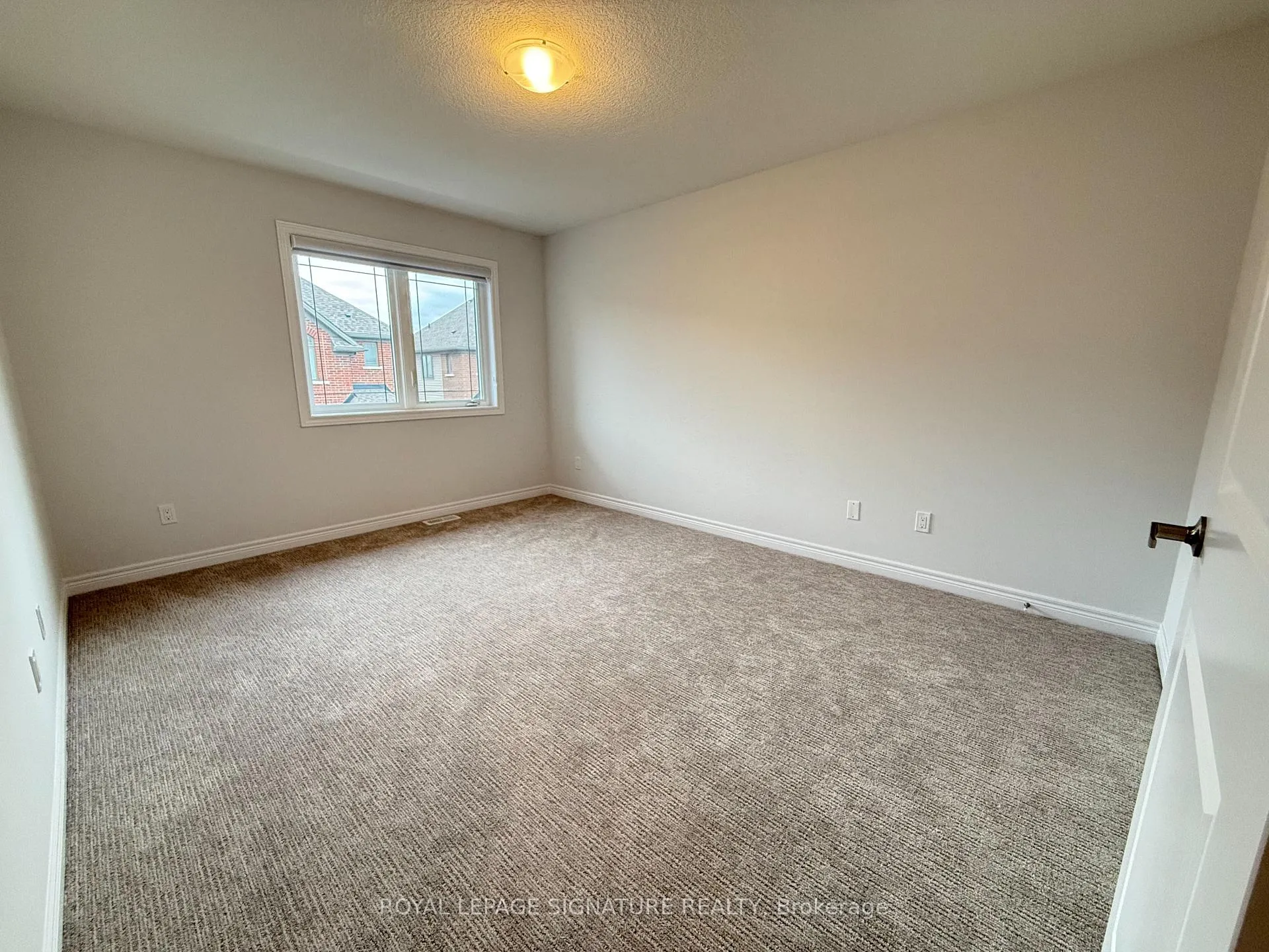 Photo 19 of Unit 35, 19 Picardy Drive, Hamilton, Stoney Creek Mountain — HOMEH