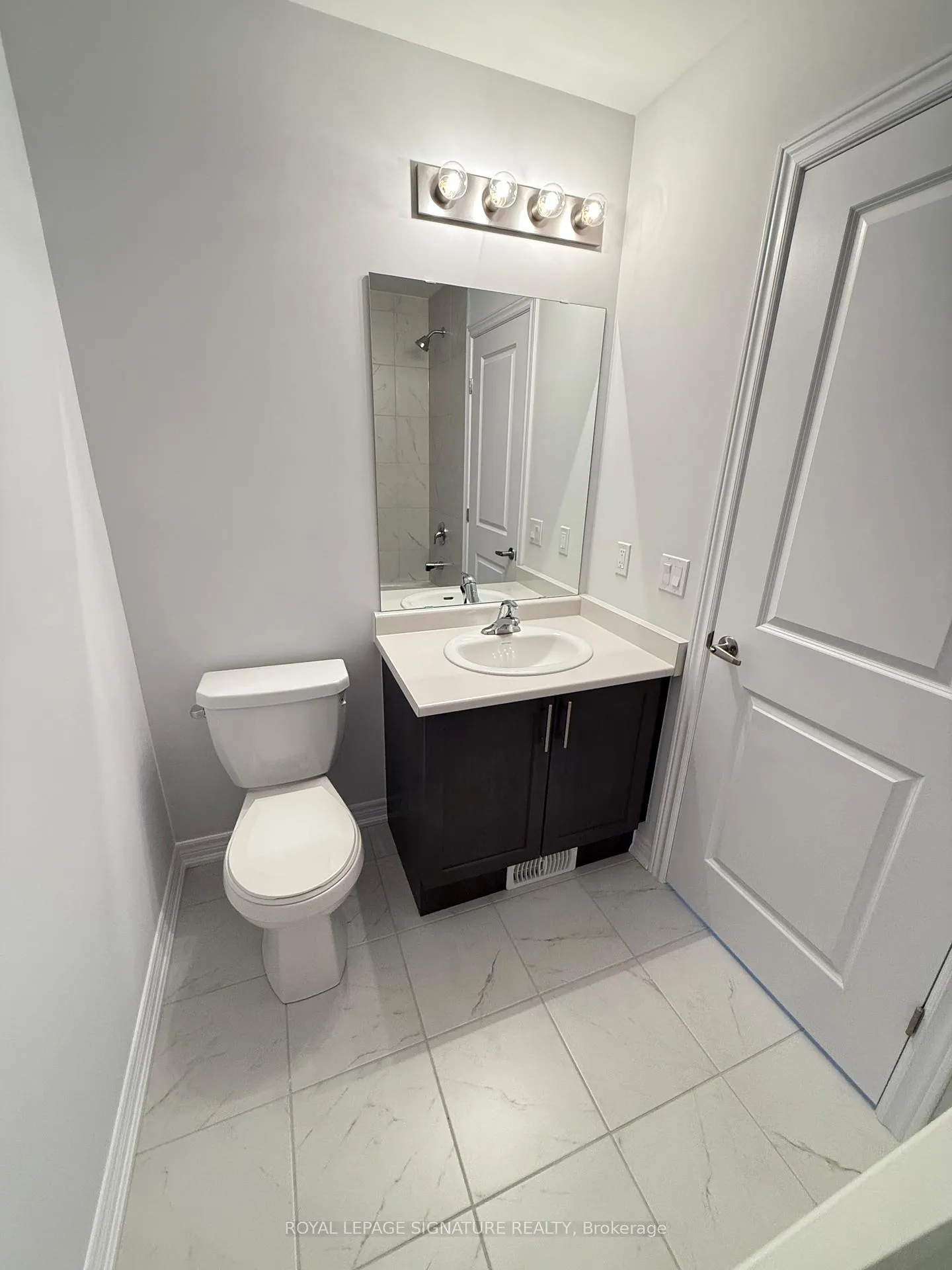Photo 28 of Unit 35, 19 Picardy Drive, Hamilton, Stoney Creek Mountain — HOMEH