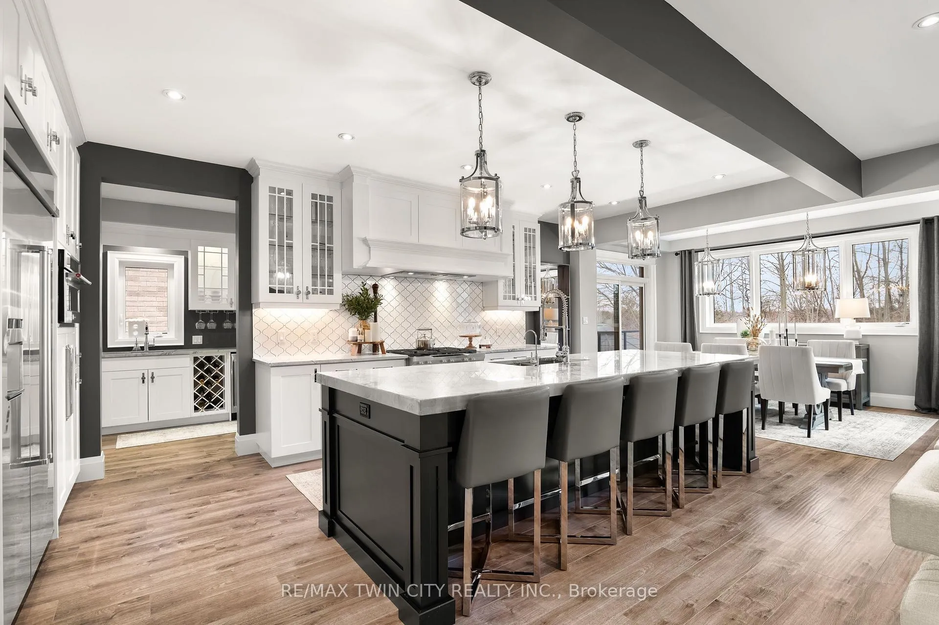 Photo 7 of 517 Blair Creek Drive, Kitchener — HOMEH