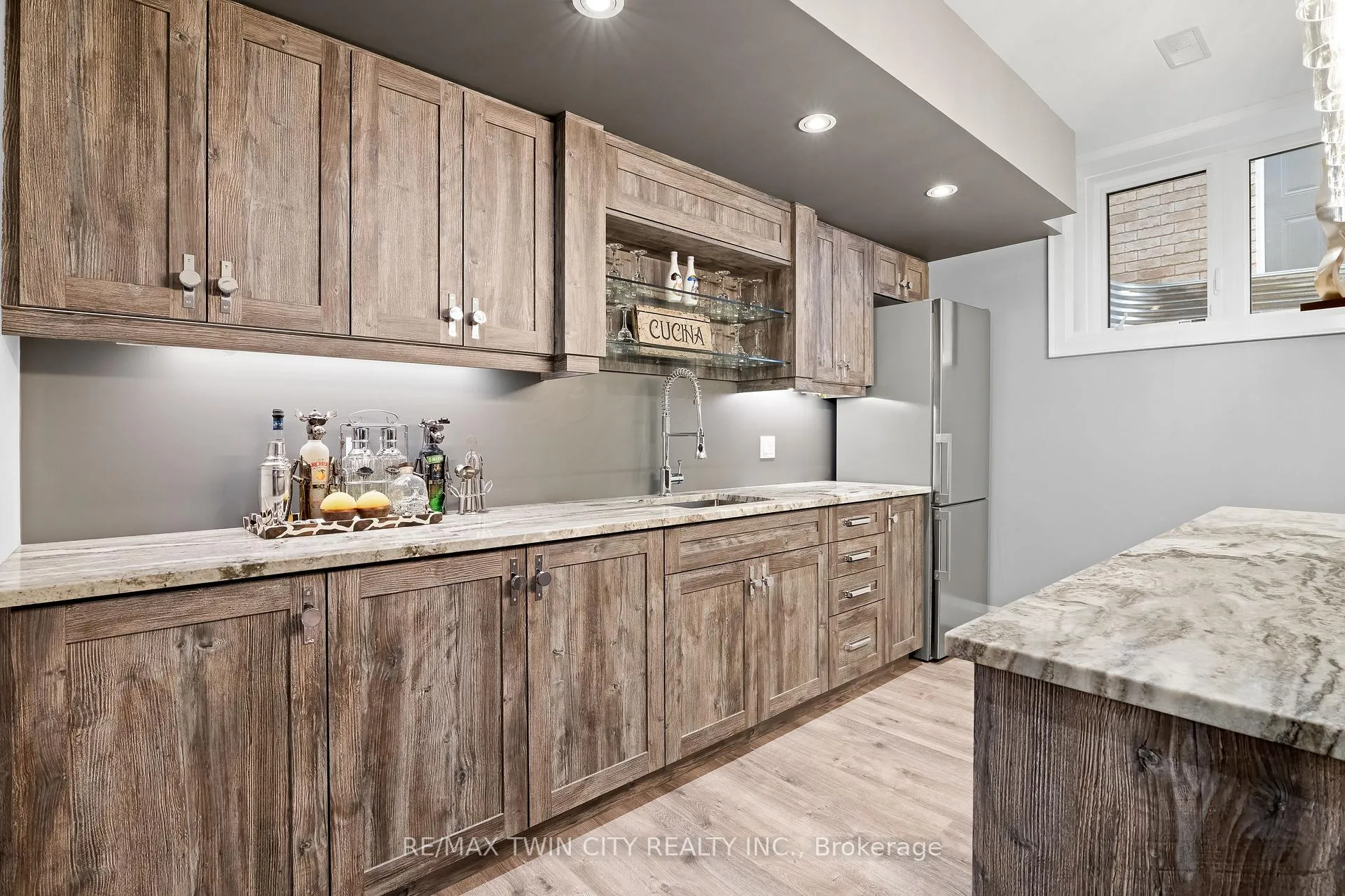 Photo 38 of 517 Blair Creek Drive, Kitchener — HOMEH