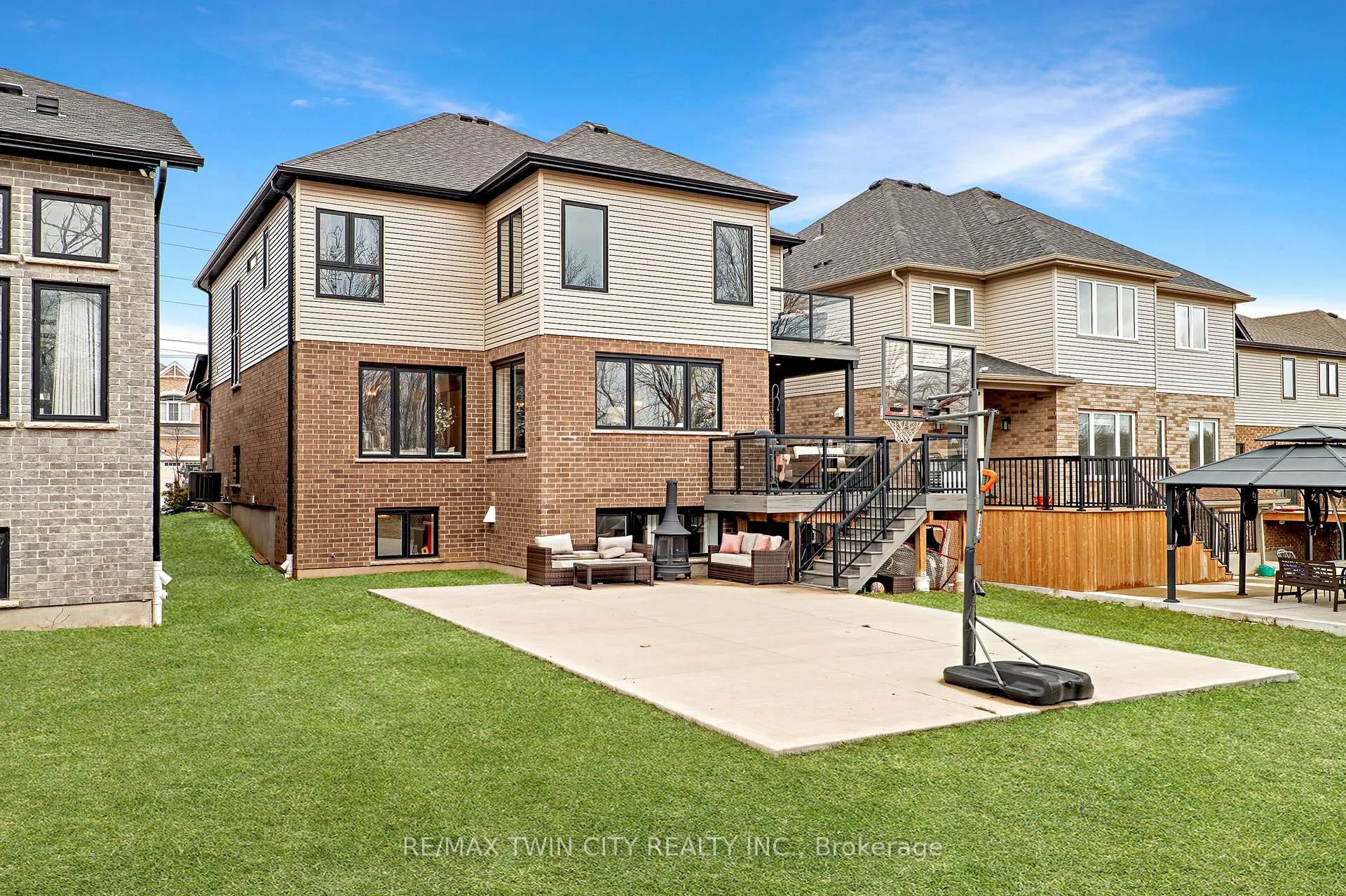 Photo 44 of 517 Blair Creek Drive, Kitchener — HOMEH