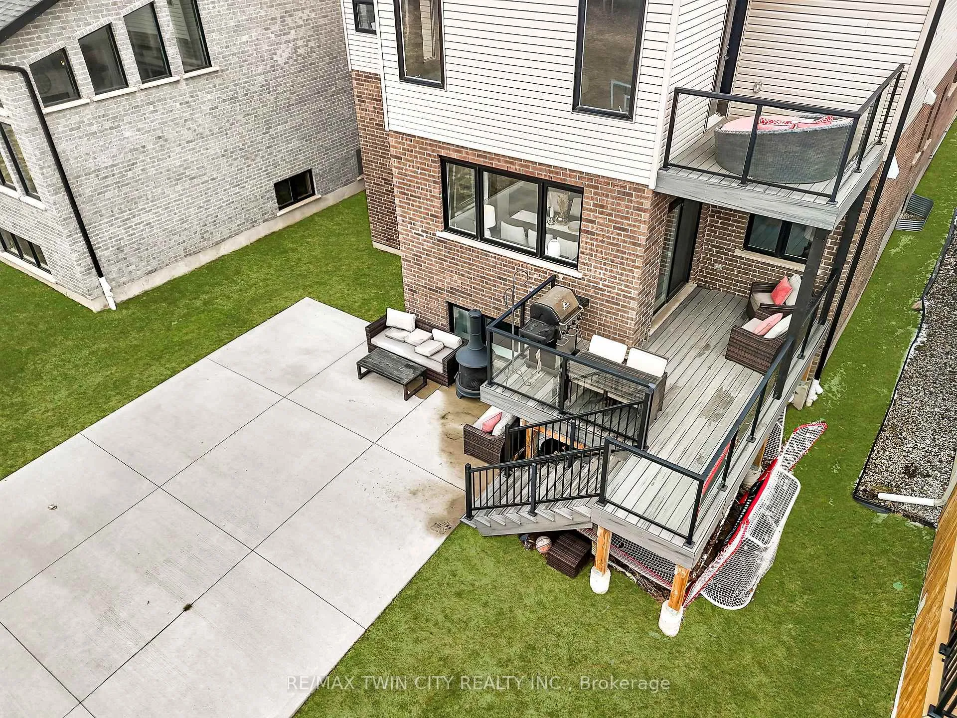 Photo 46 of 517 Blair Creek Drive, Kitchener — HOMEH