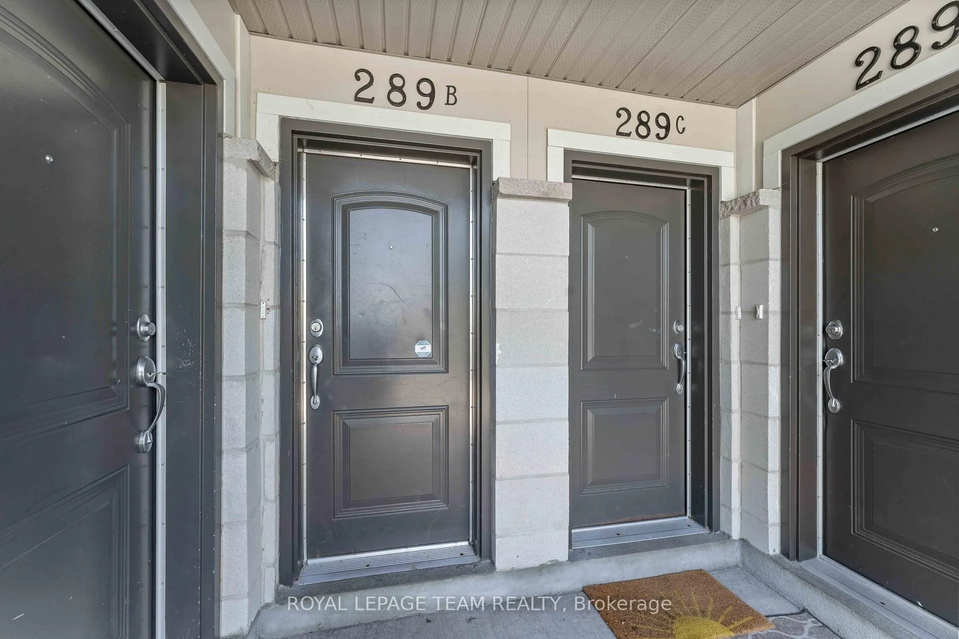 Photo 7 of Unit B, 289 Everest Private, Ottawa, Elmvale Acres — HOMEH