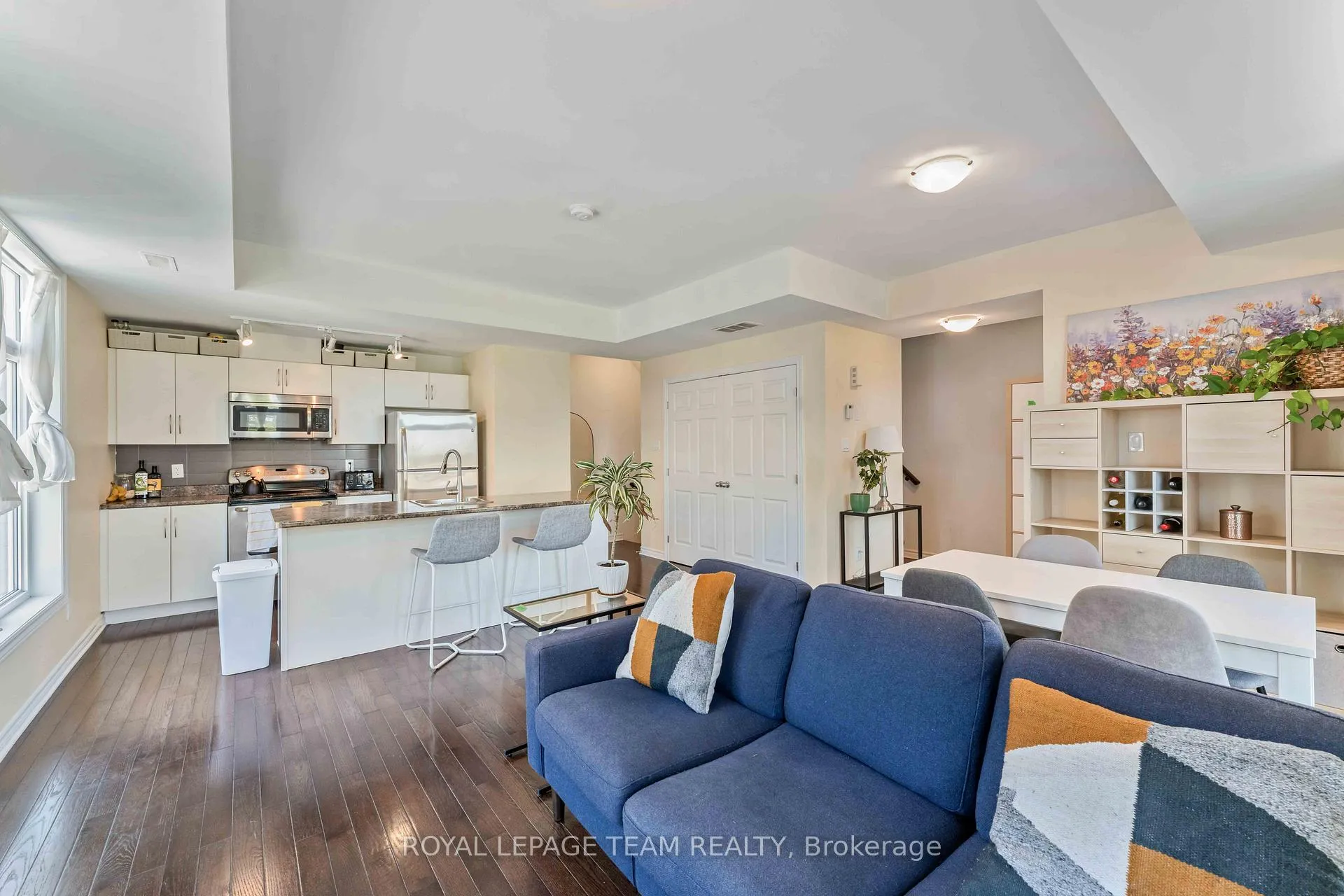 Photo 19 of Unit B, 289 Everest Private, Ottawa, Elmvale Acres — HOMEH
