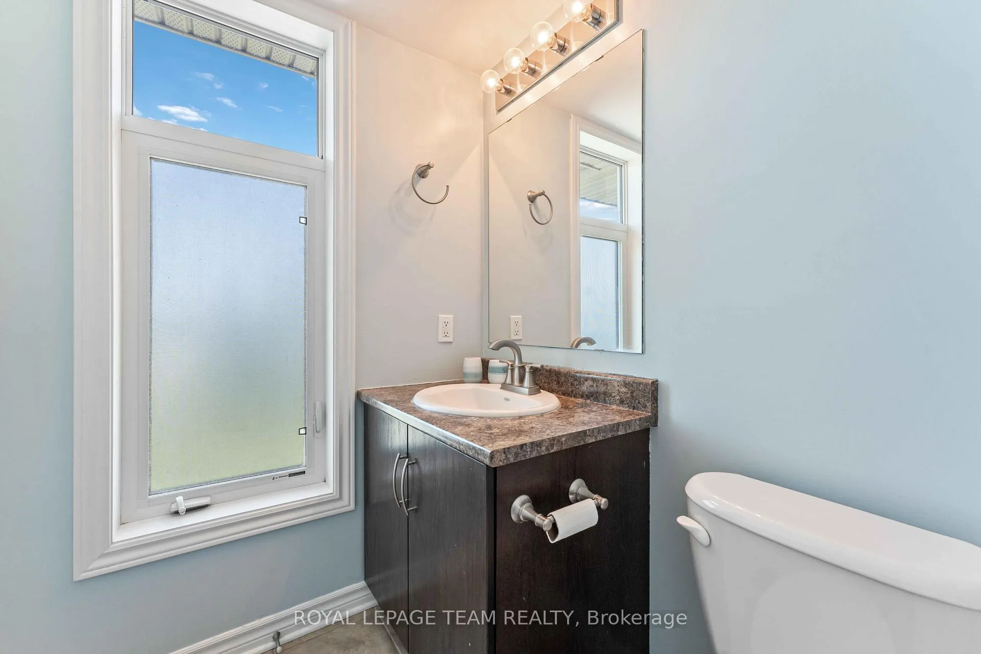 Photo 34 of Unit B, 289 Everest Private, Ottawa, Elmvale Acres — HOMEH