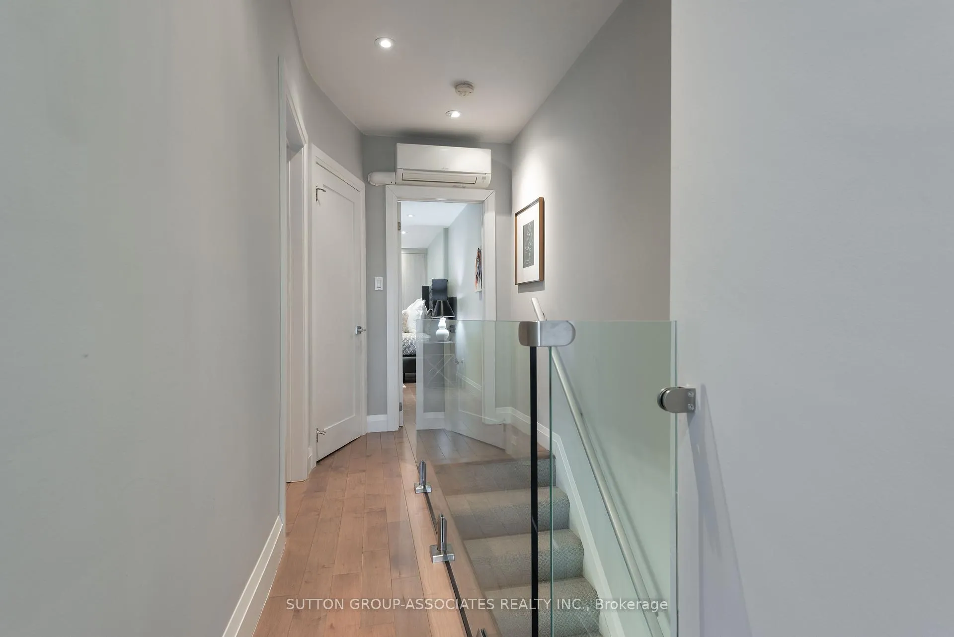 Photo 32 of 106 Uxbridge Avenue, Toronto, Weston-Pellam Park — HOMEH