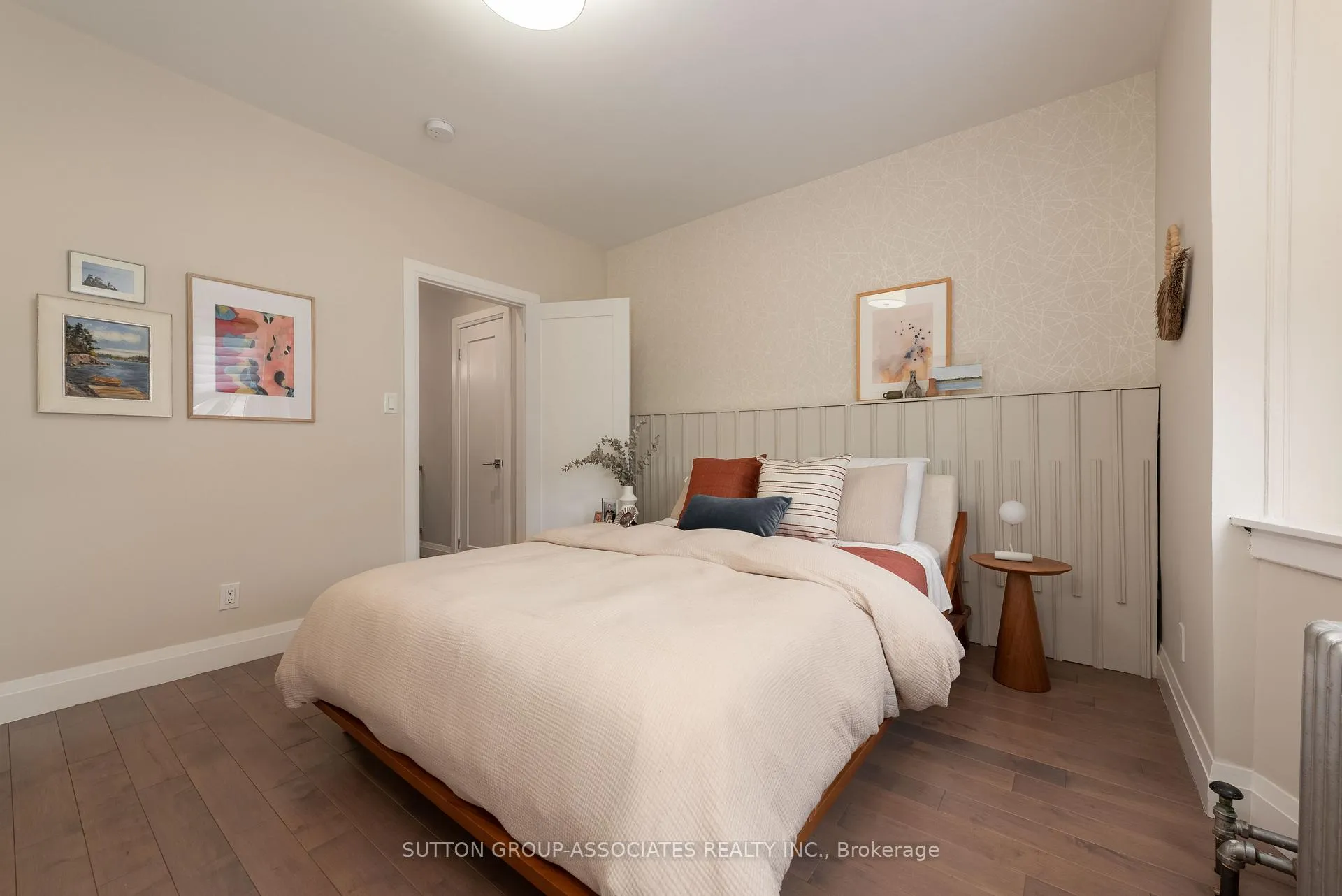 Photo 35 of 106 Uxbridge Avenue, Toronto, Weston-Pellam Park — HOMEH