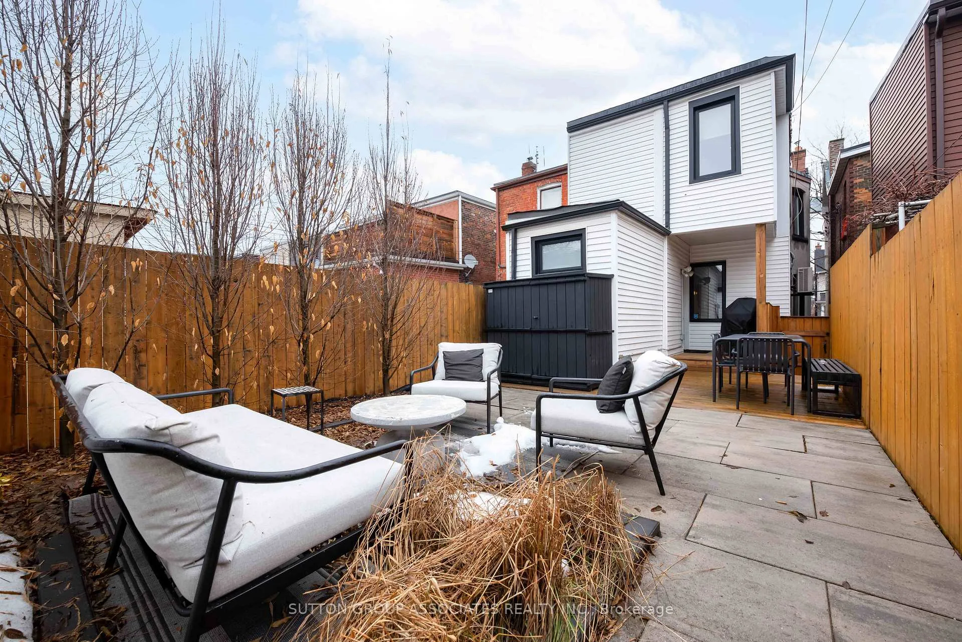 Photo 47 of 106 Uxbridge Avenue, Toronto, Weston-Pellam Park — HOMEH