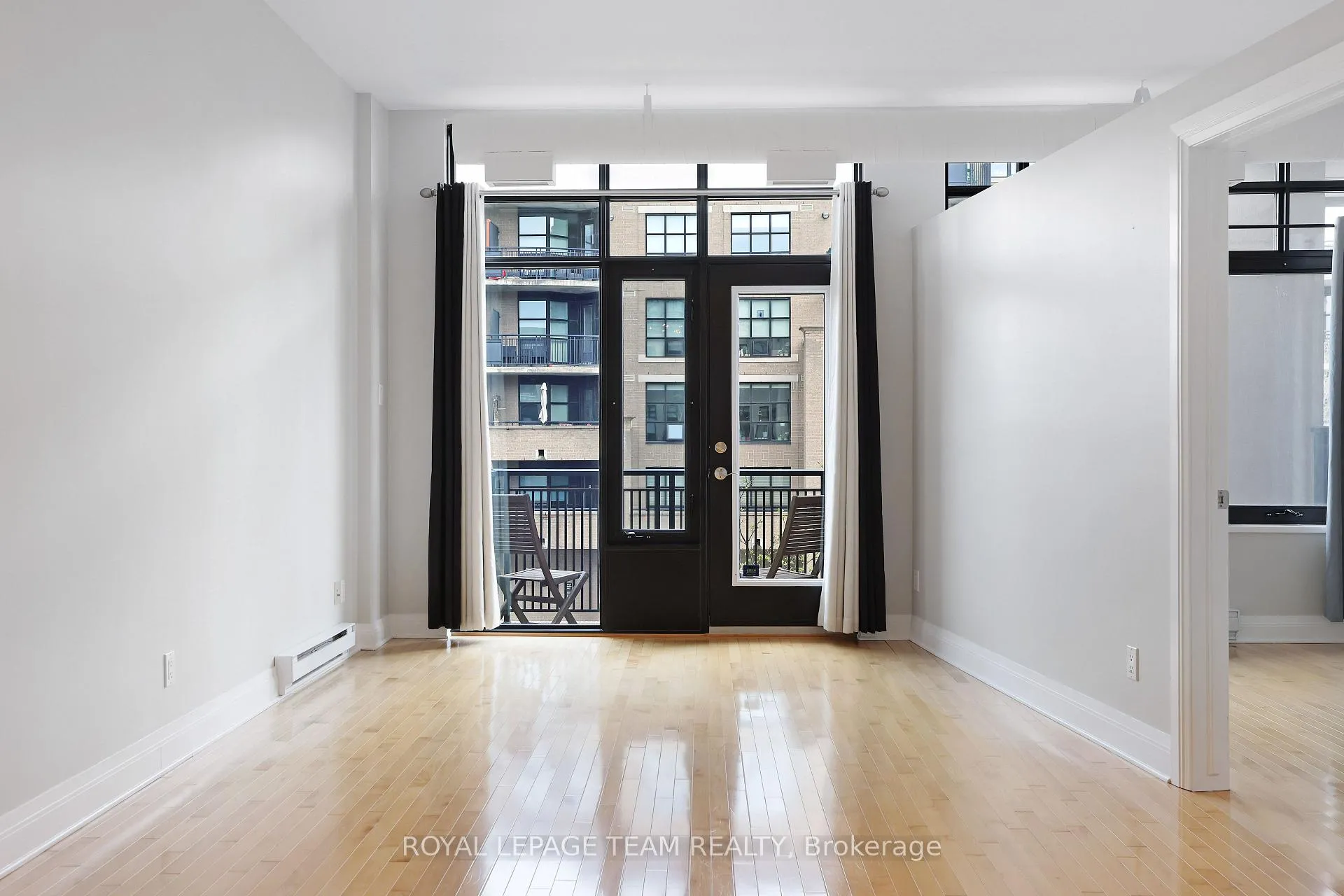 Photo 6 of Unit 203, 300 Powell Avenue, Ottawa, West Centre Town — HOMEH