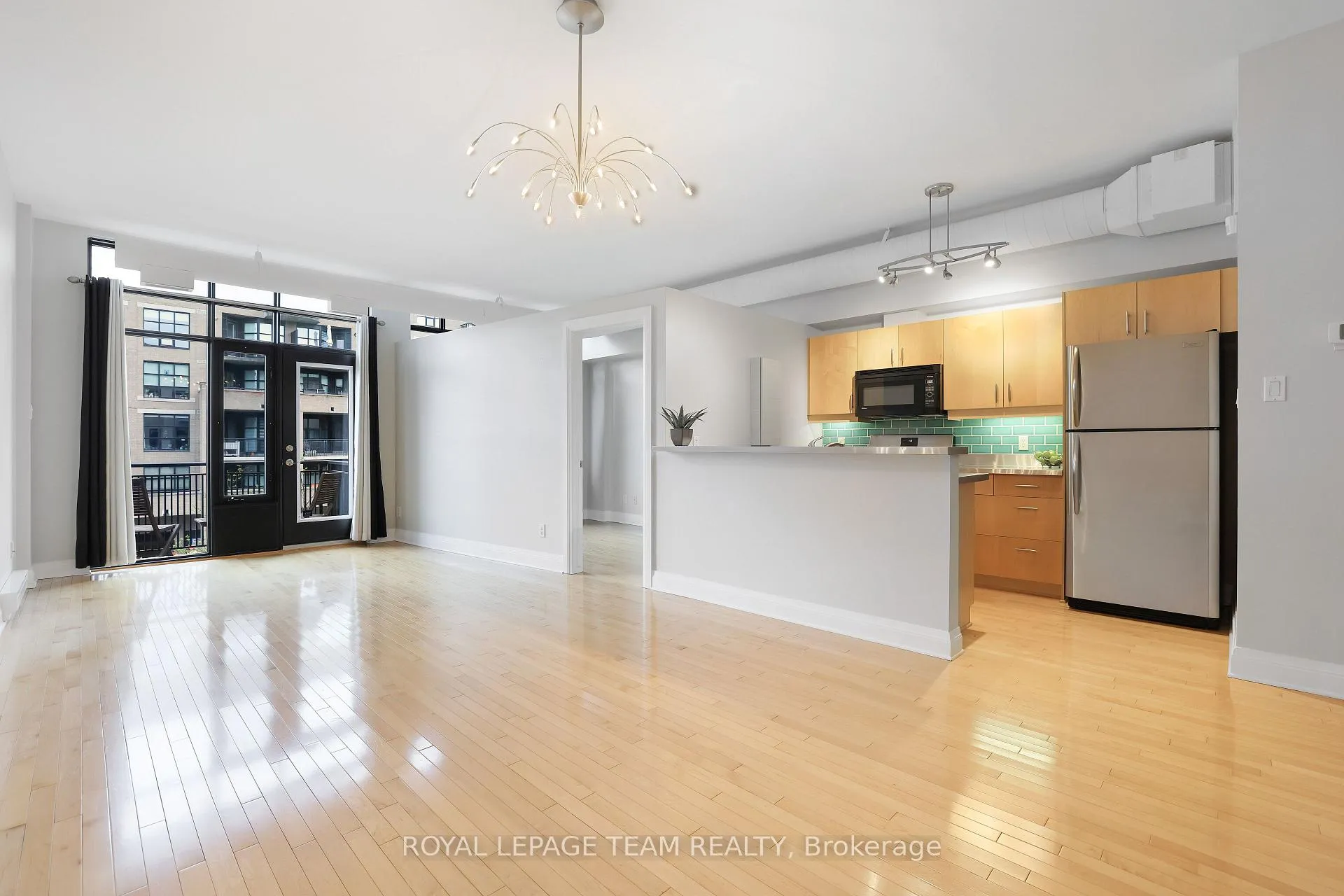 Photo 7 of Unit 203, 300 Powell Avenue, Ottawa, West Centre Town — HOMEH