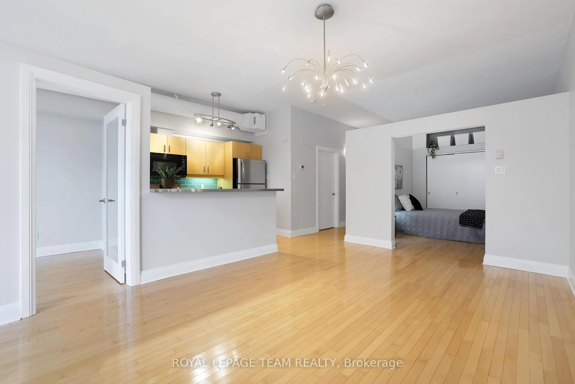 Photo 12 of Unit 203, 300 Powell Avenue, Ottawa, West Centre Town — HOMEH