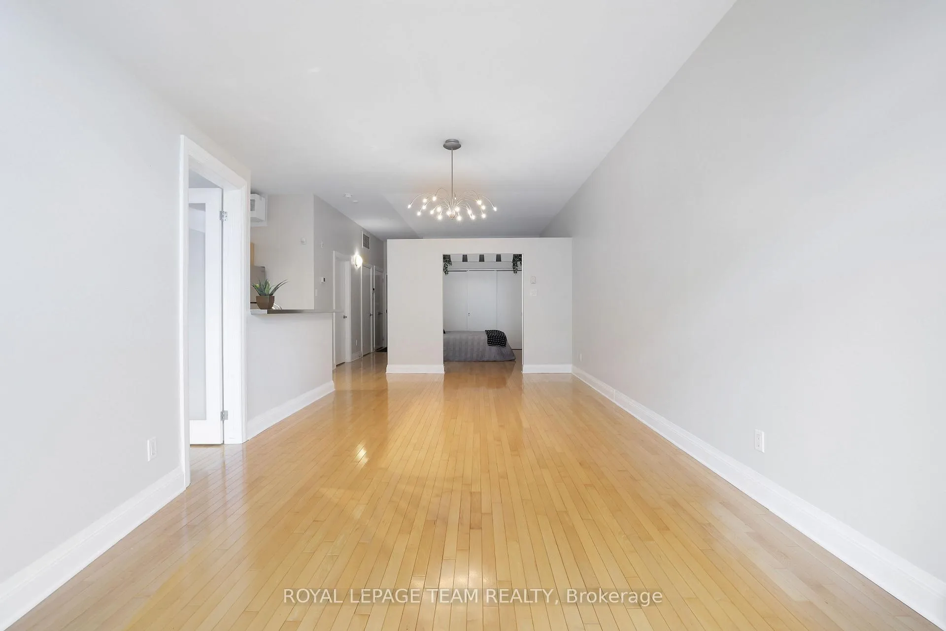 Photo 14 of Unit 203, 300 Powell Avenue, Ottawa, West Centre Town — HOMEH