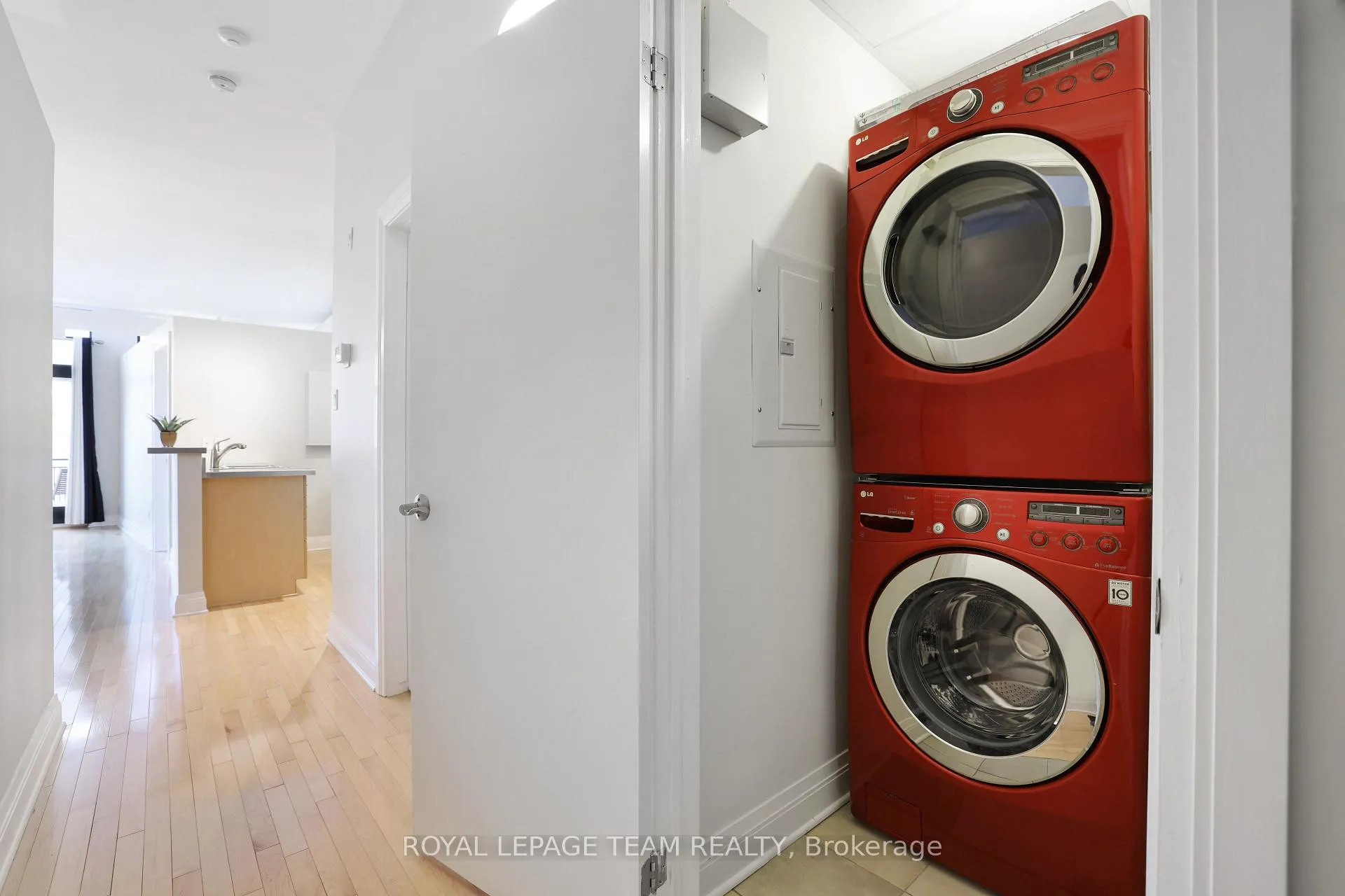 Photo 26 of Unit 203, 300 Powell Avenue, Ottawa, West Centre Town — HOMEH