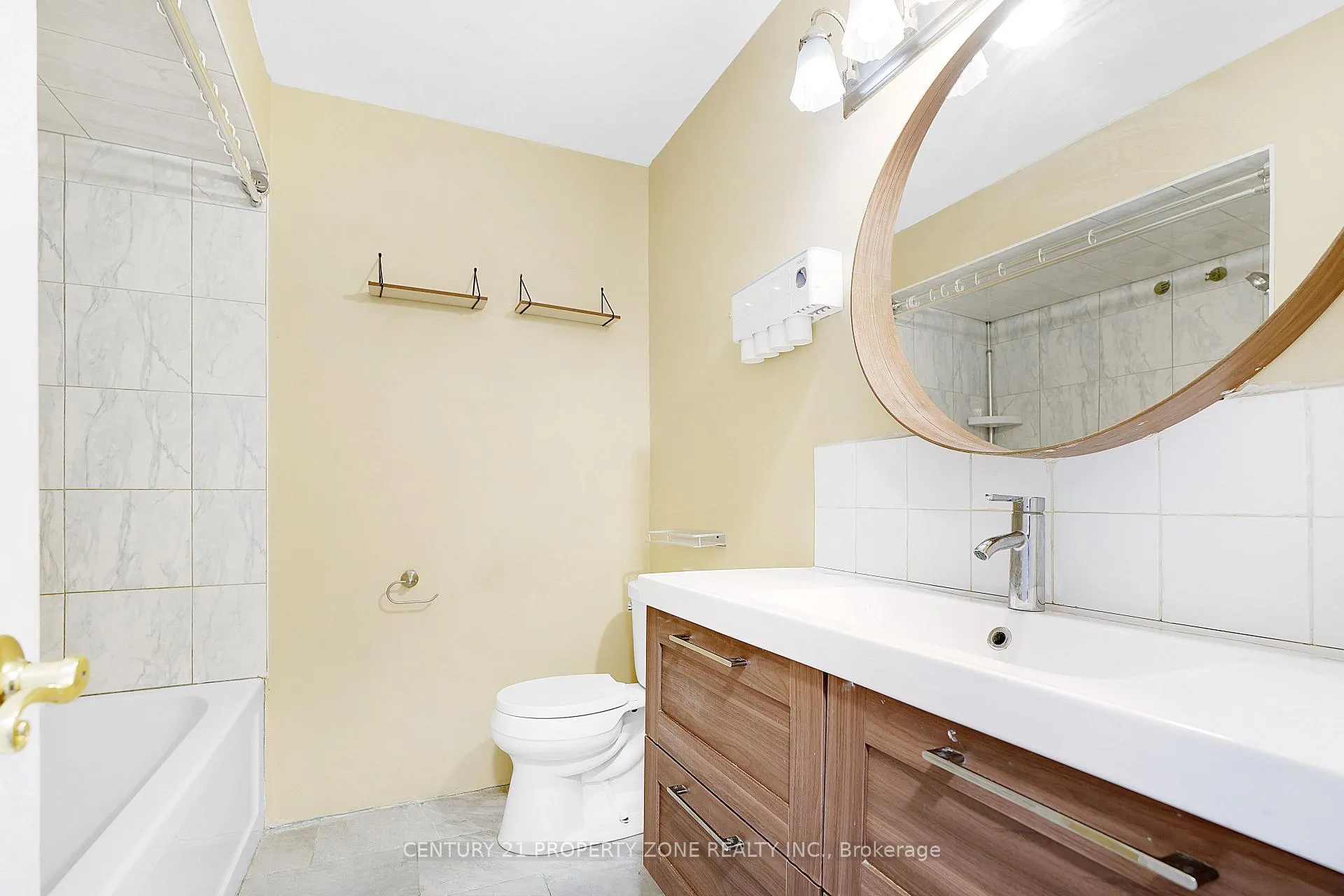 Photo 25 of 1669 Alwin Circle, Pickering, Village East — HOMEH