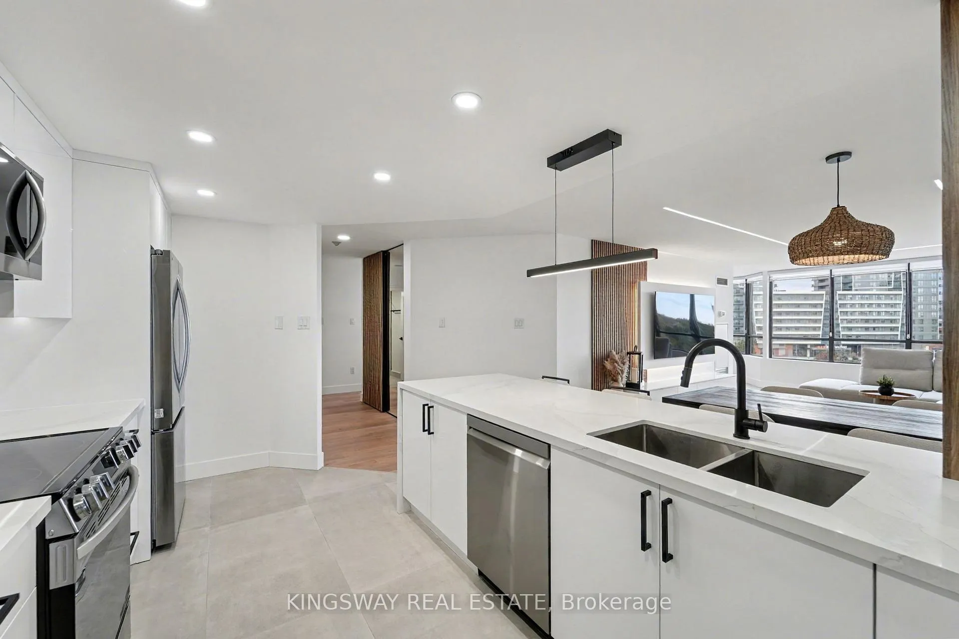 Photo 14 of Unit 712, 7420 Bathurst Street, Vaughan, Brownridge — HOMEH