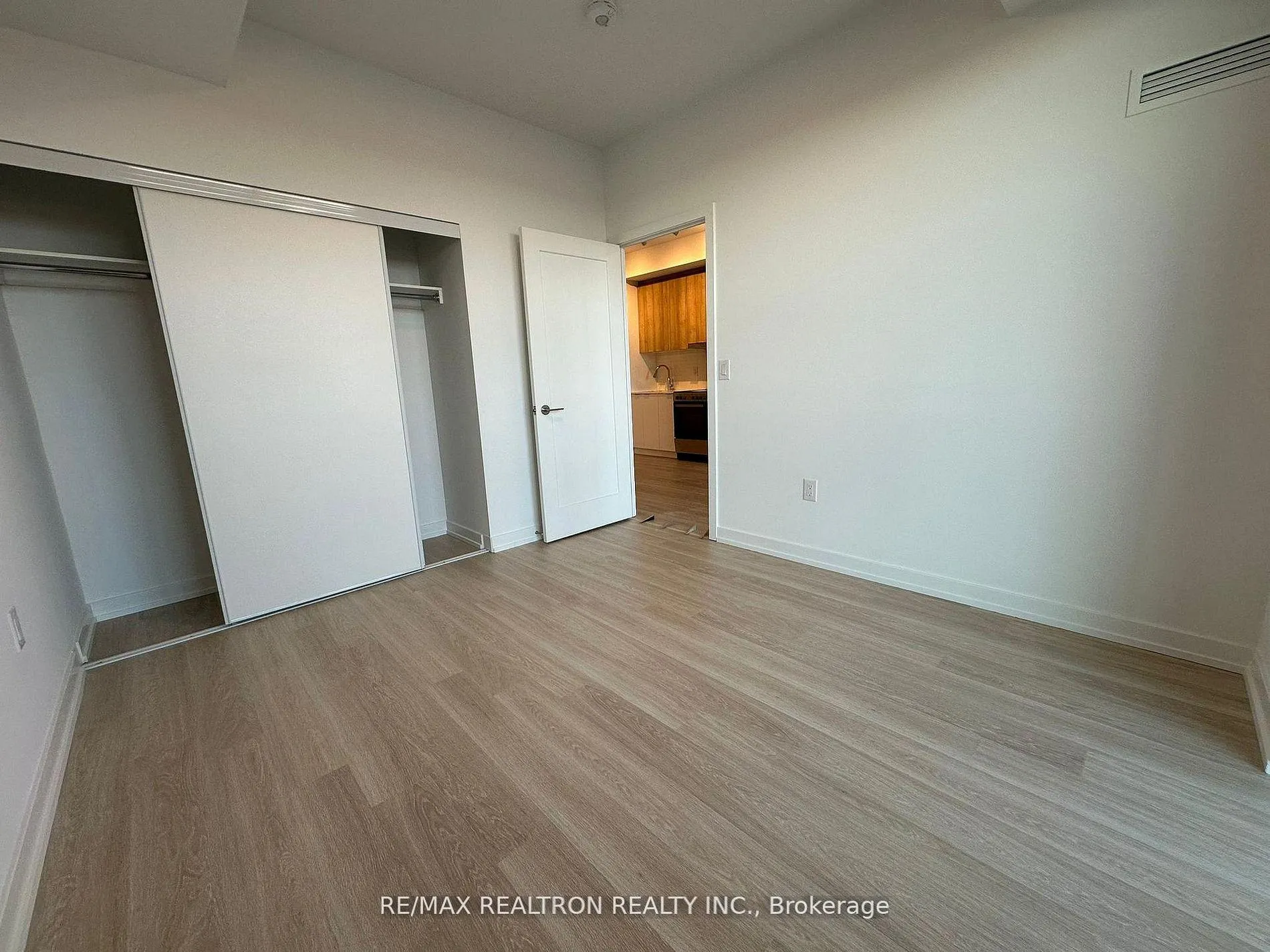 Photo 9 of Unit 512, 9751 Markham Road, Markham, Greensborough — HOMEH