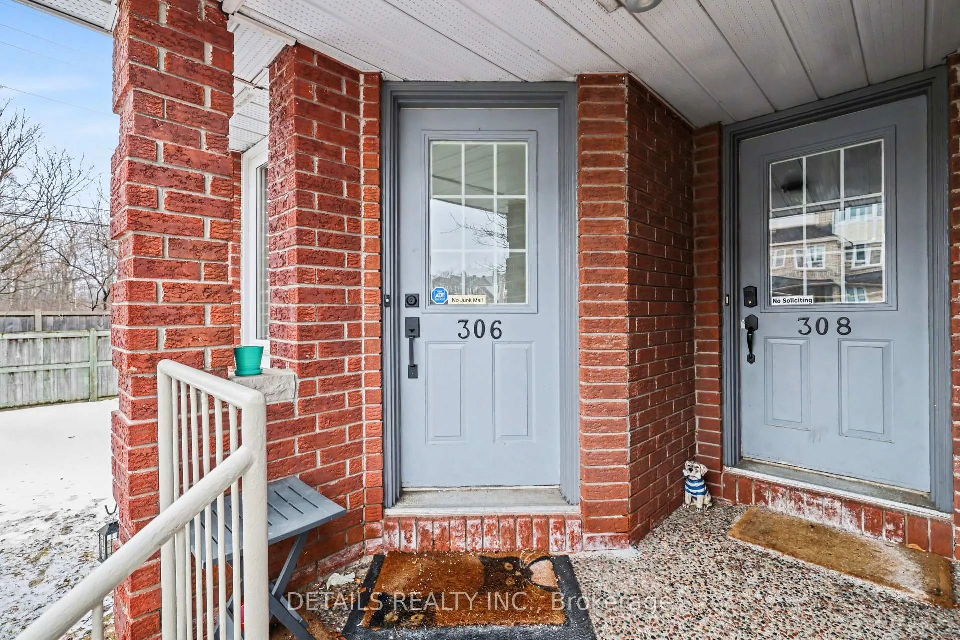 Photo 3 of 306 Briston Private, Ottawa, Hunt Club Park — HOMEH