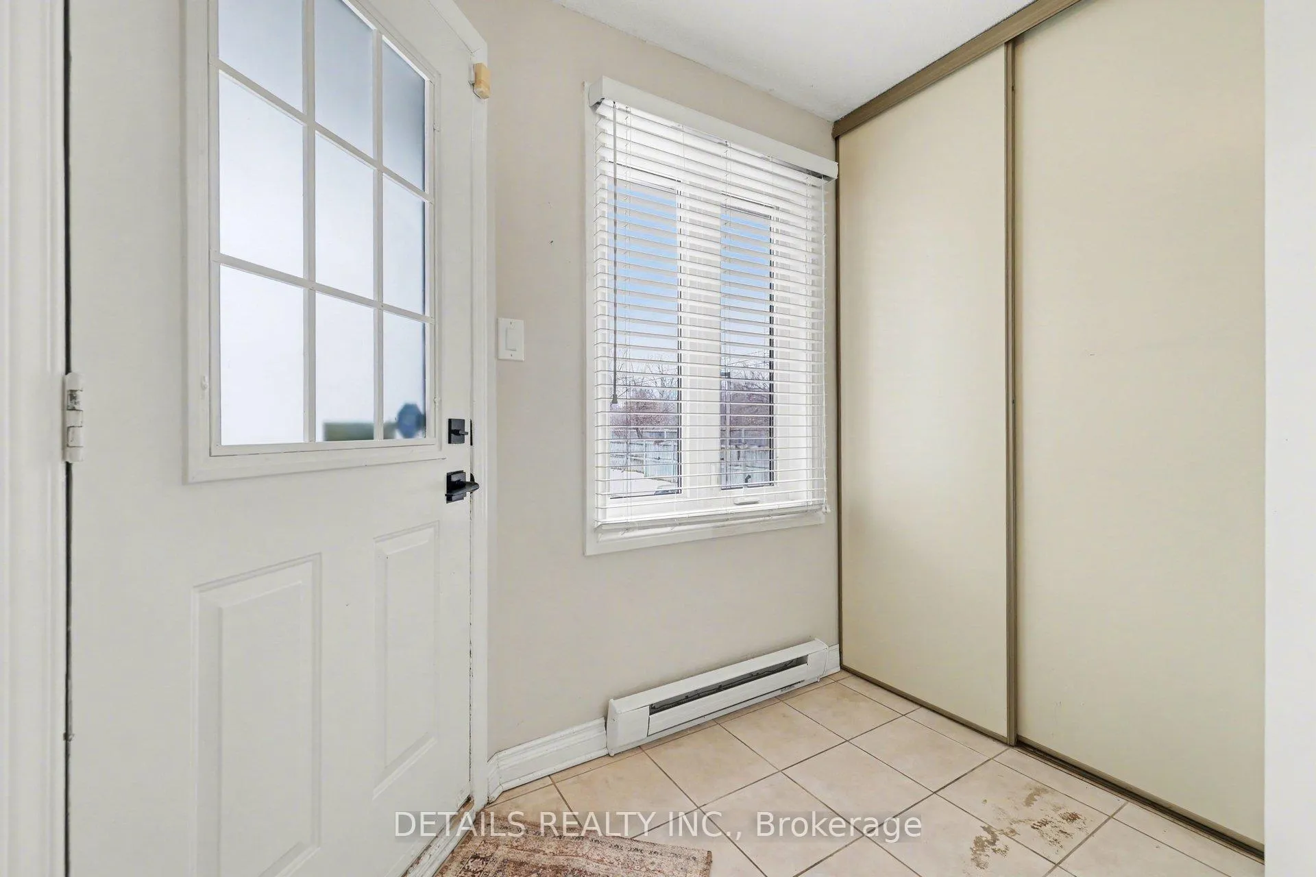 Photo 4 of 306 Briston Private, Ottawa, Hunt Club Park — HOMEH