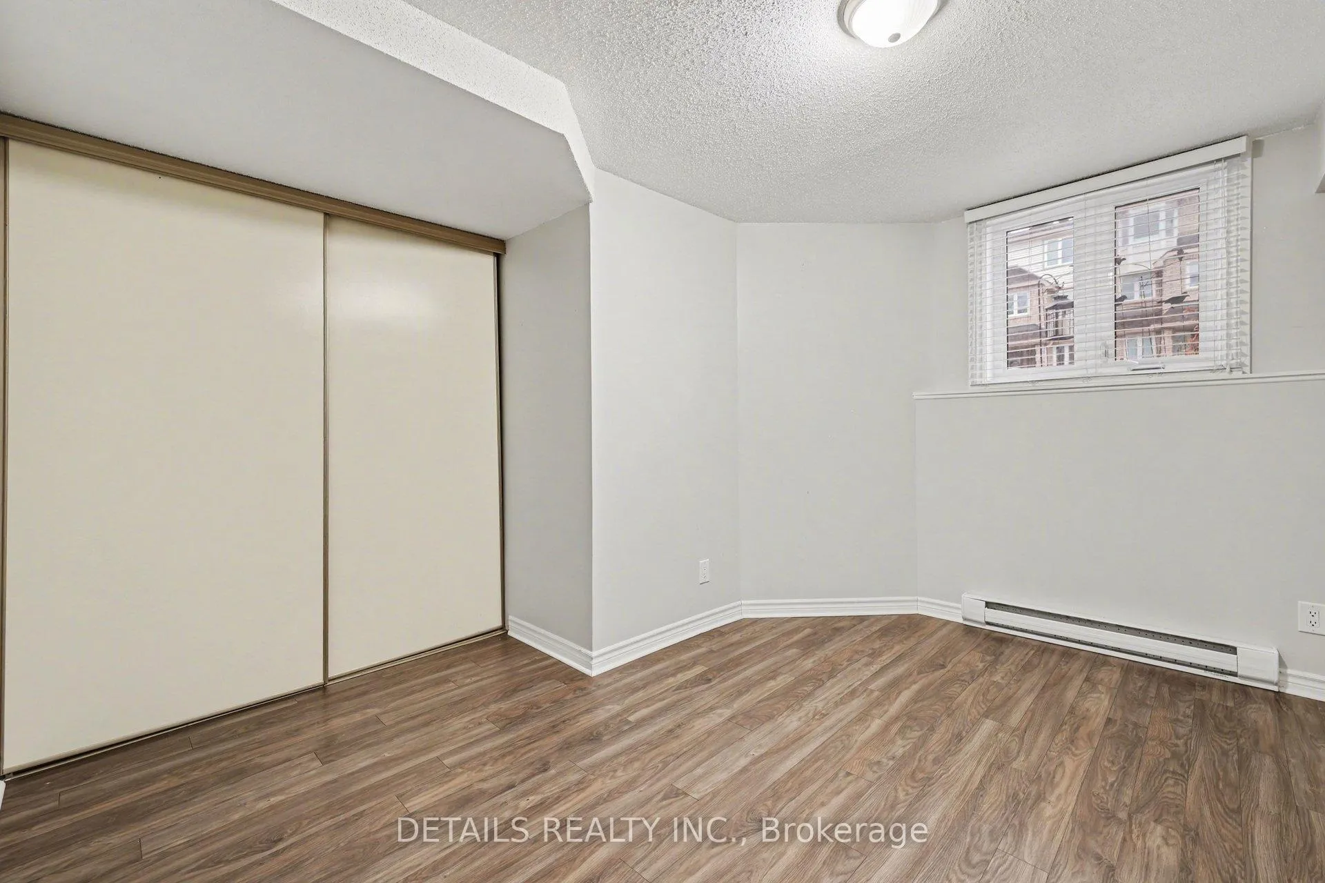 Photo 19 of 306 Briston Private, Ottawa, Hunt Club Park — HOMEH