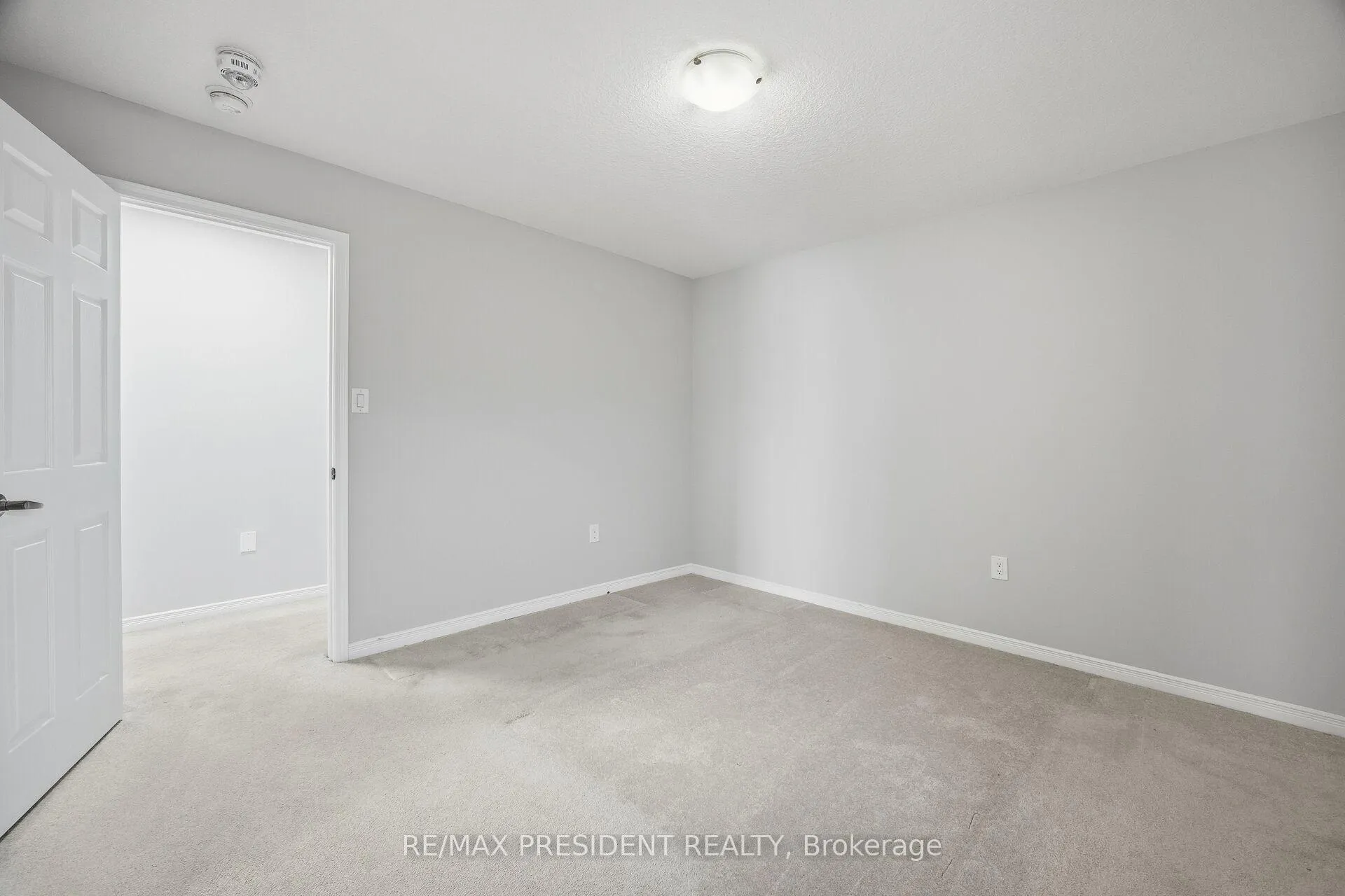 Photo 32 of 584 Remembrance Road, Brampton, Northwest Brampton — HOMEH