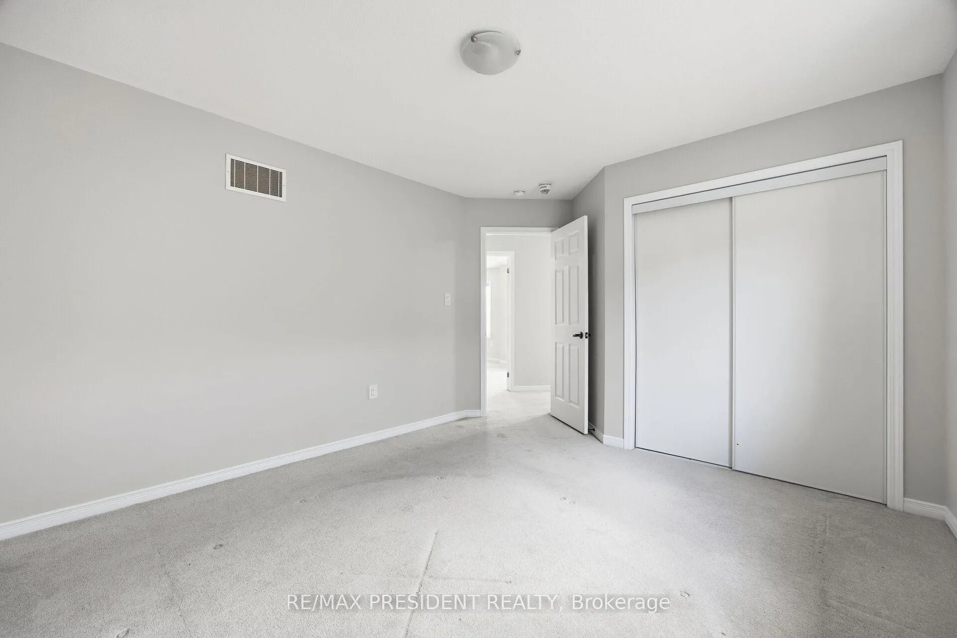 Photo 36 of 584 Remembrance Road, Brampton, Northwest Brampton — HOMEH