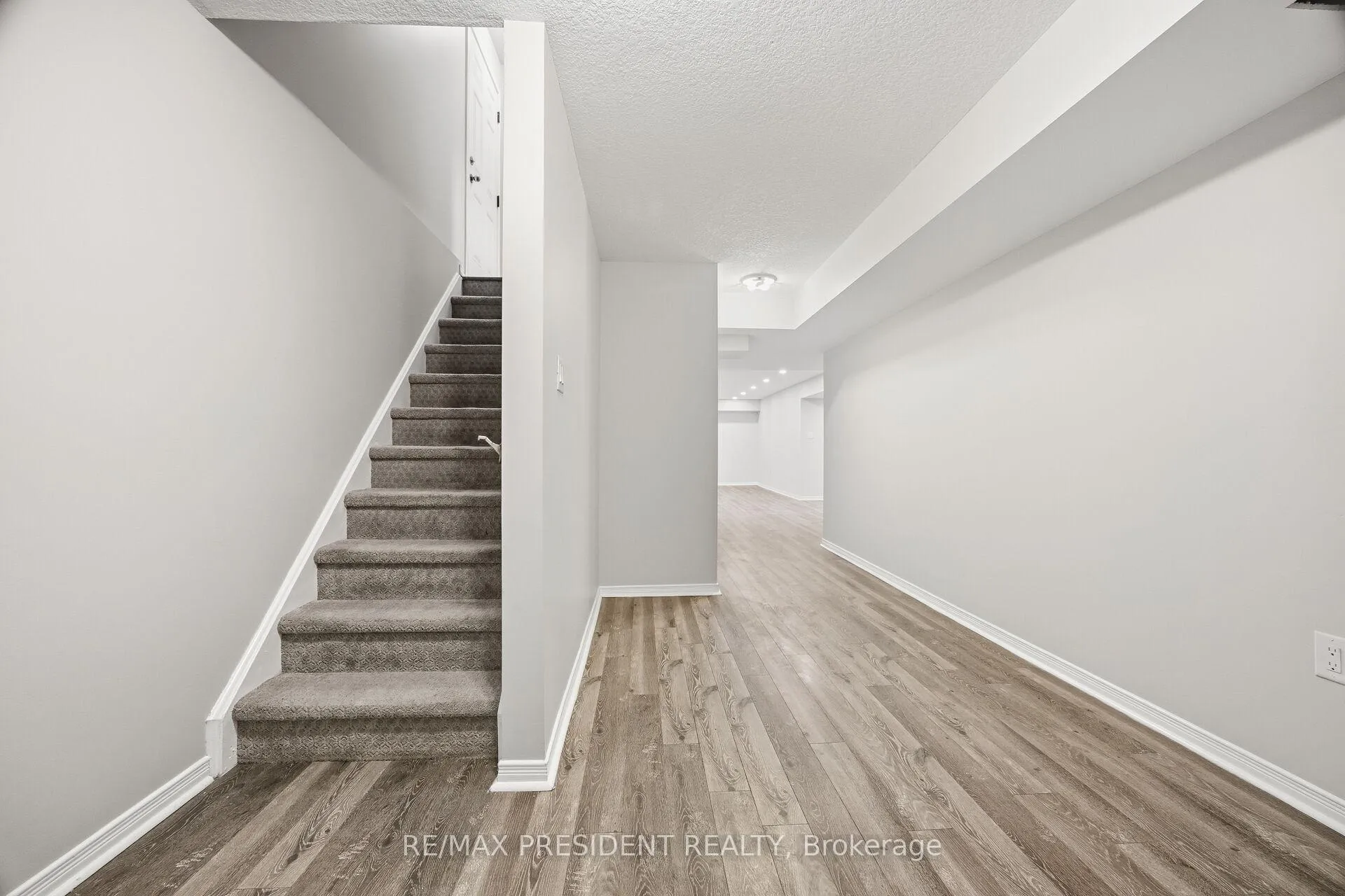 Photo 47 of 584 Remembrance Road, Brampton, Northwest Brampton — HOMEH