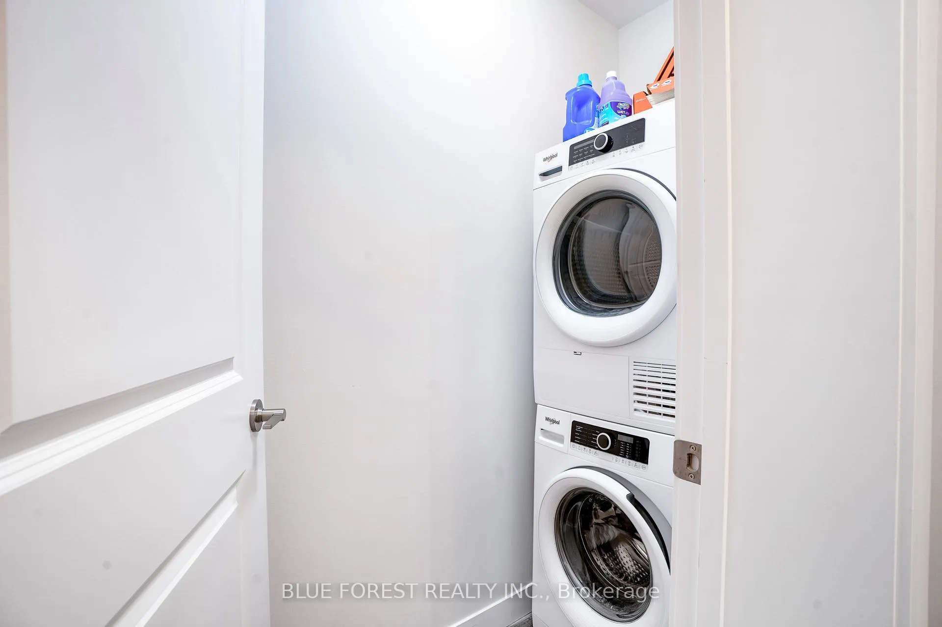 Photo 22 of Unit 307, 100 The Promenade, Central Elgin, Port Stanley — HOMEH